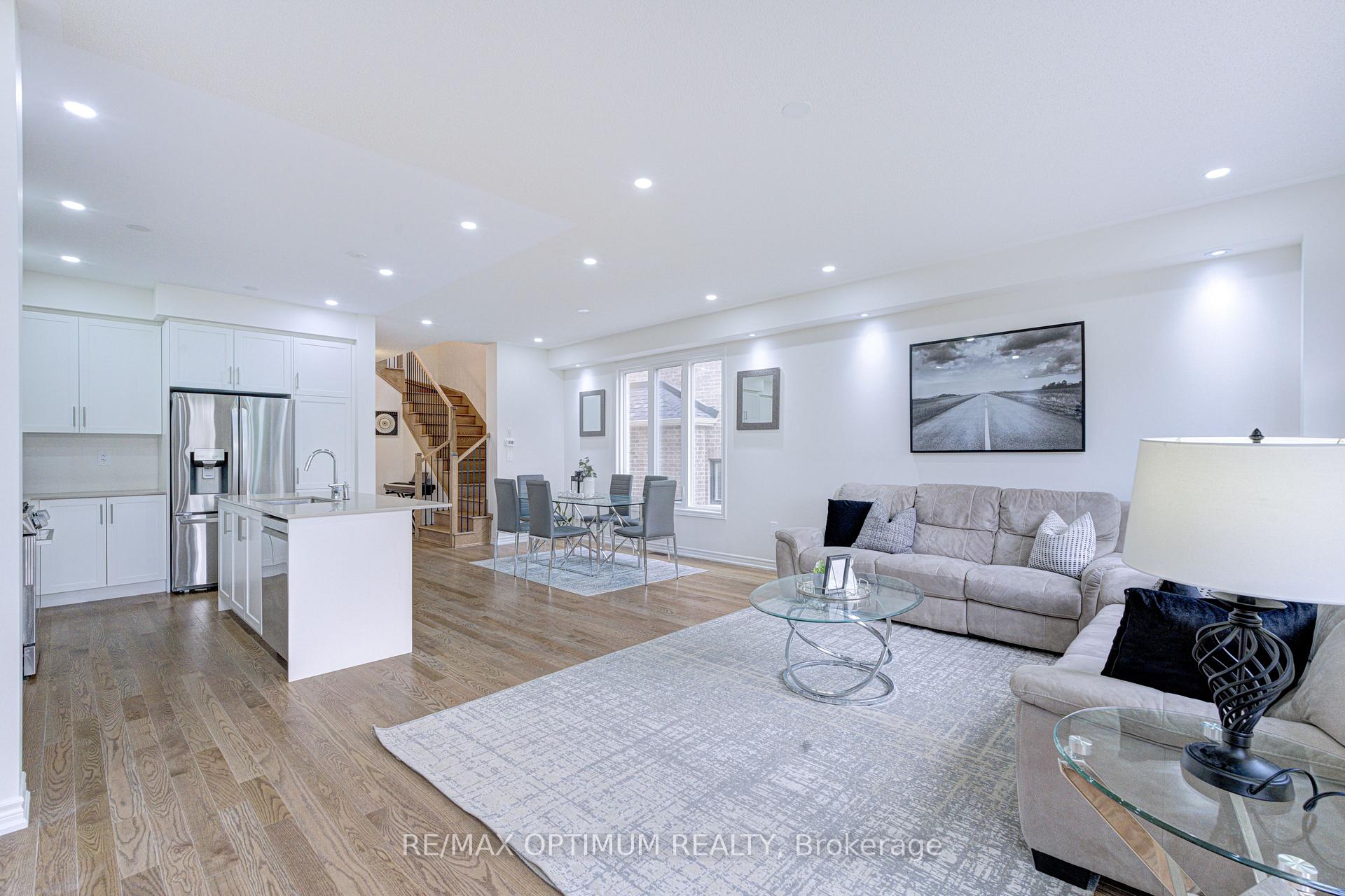 Photo 14 of 44 Bermondsey Way, Brampton, Bram West — HOMEH