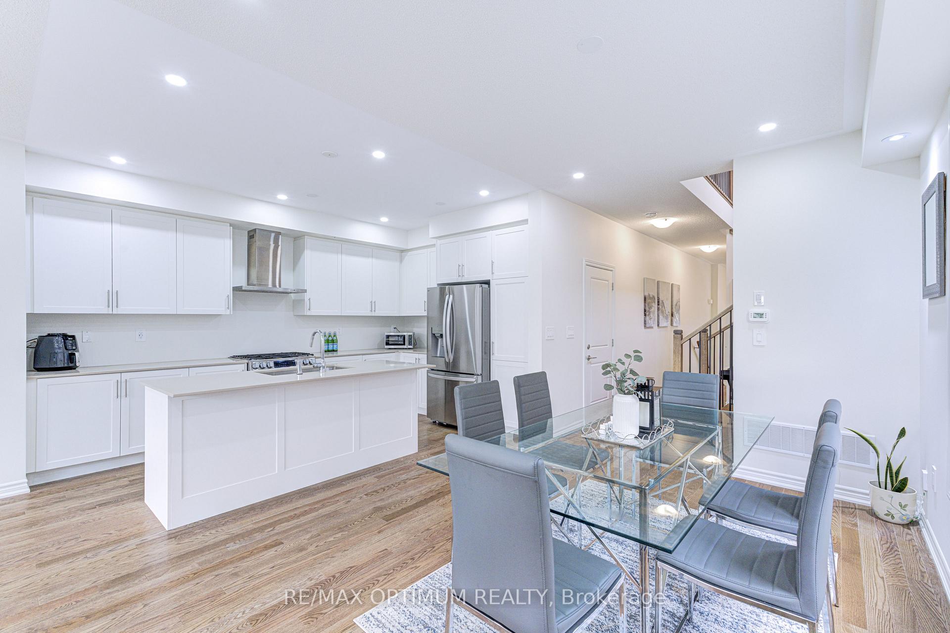 Photo 18 of 44 Bermondsey Way, Brampton, Bram West — HOMEH