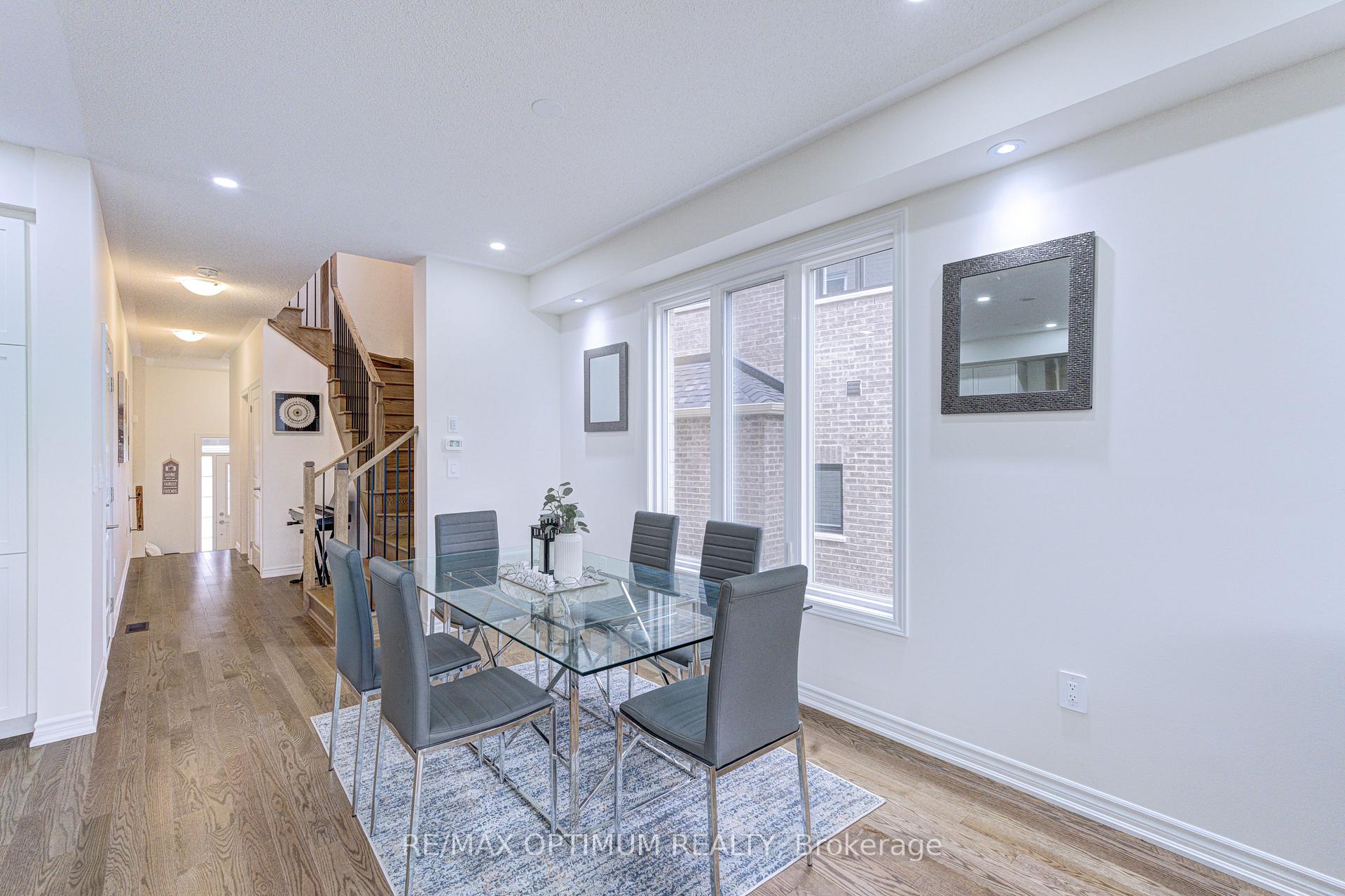 Photo 21 of 44 Bermondsey Way, Brampton, Bram West — HOMEH