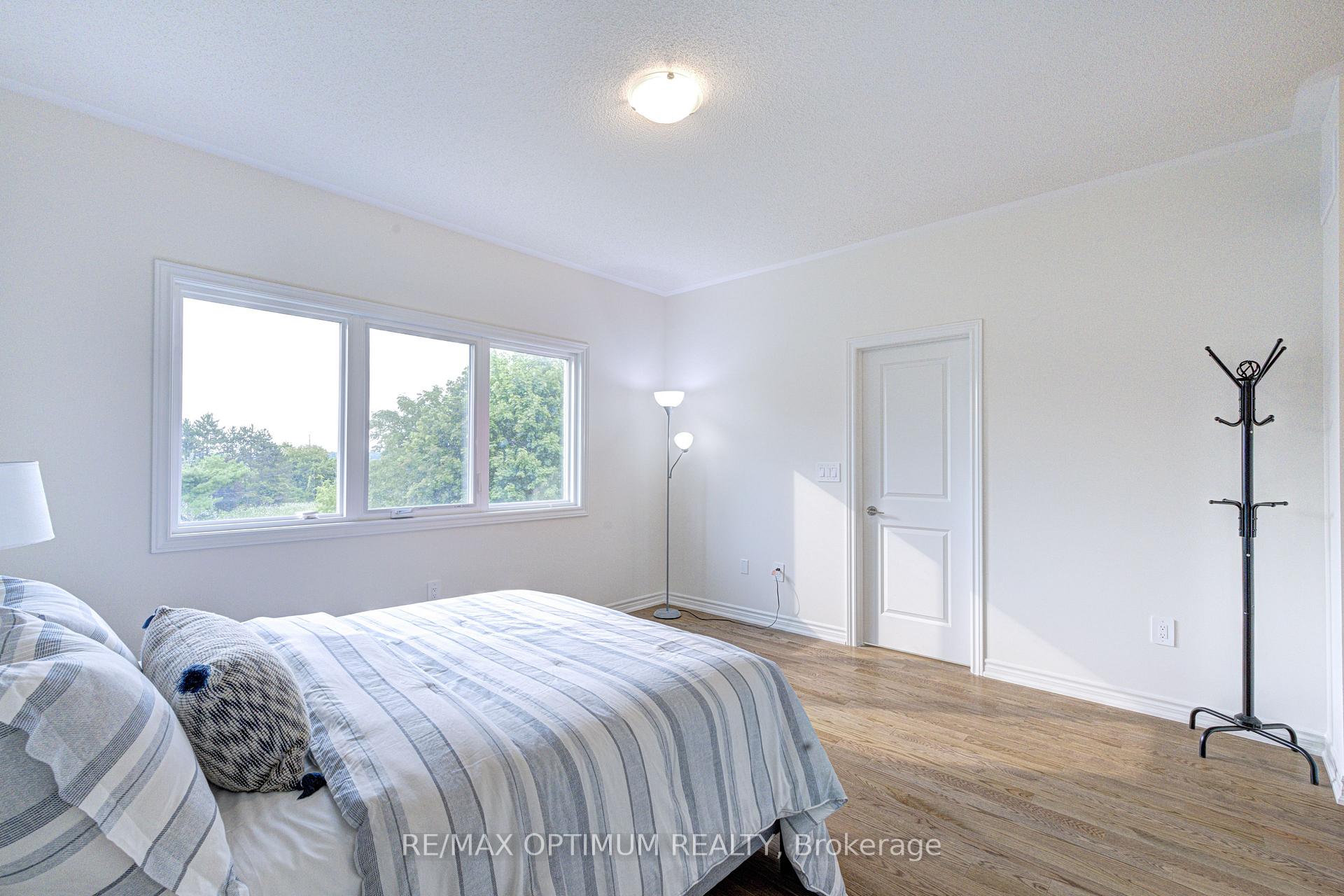Photo 26 of 44 Bermondsey Way, Brampton, Bram West — HOMEH