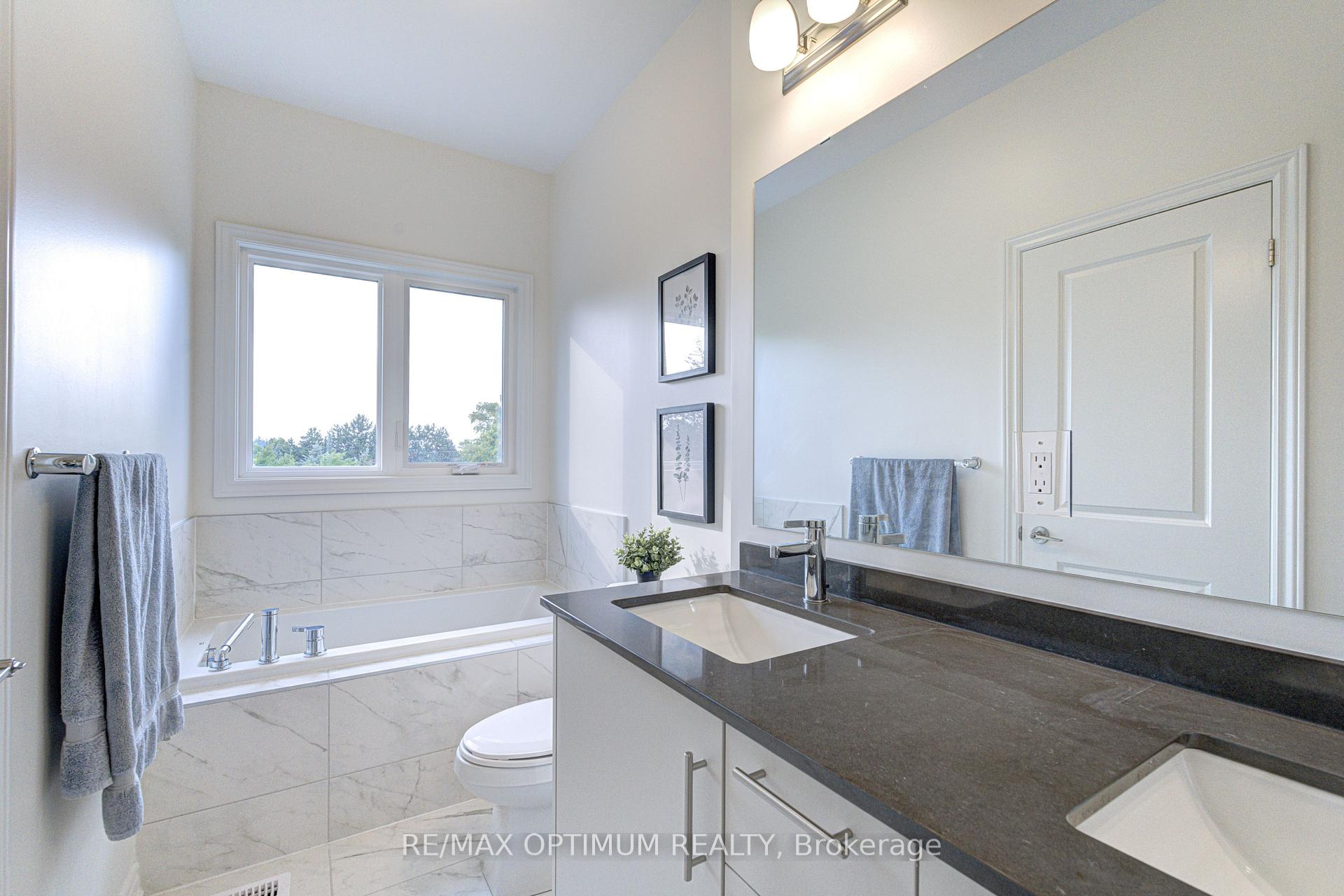 Photo 29 of 44 Bermondsey Way, Brampton, Bram West — HOMEH