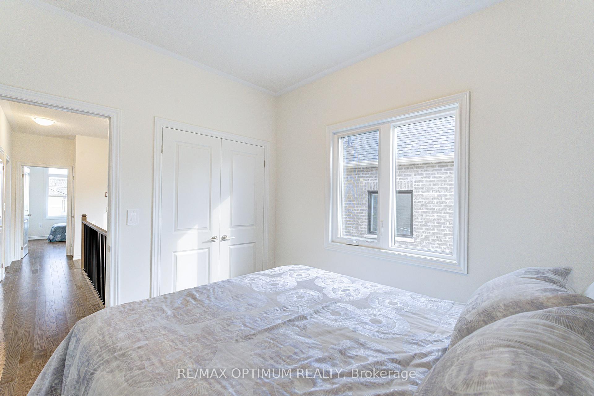Photo 31 of 44 Bermondsey Way, Brampton, Bram West — HOMEH