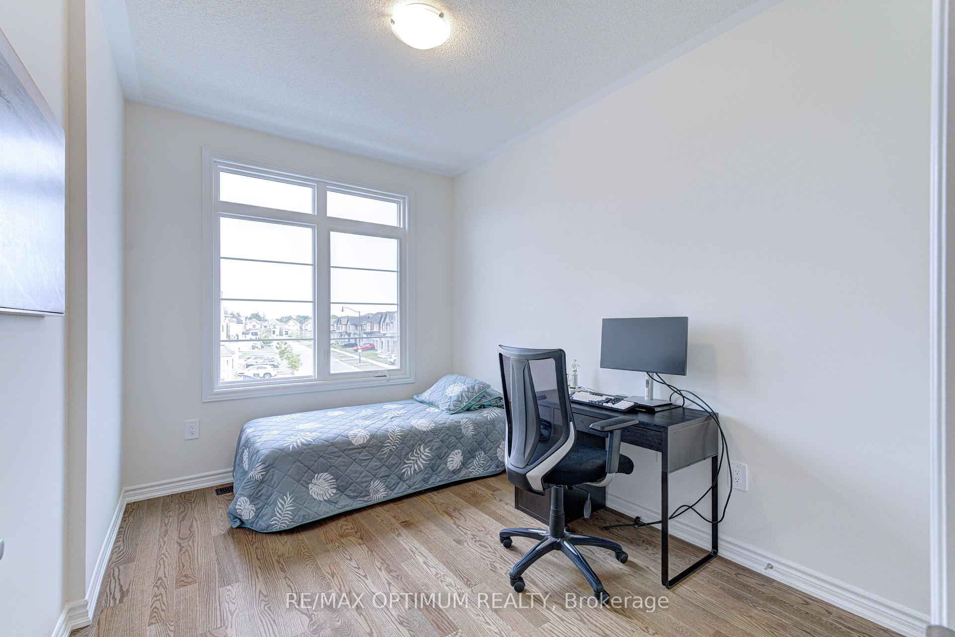 Photo 38 of 44 Bermondsey Way, Brampton, Bram West — HOMEH