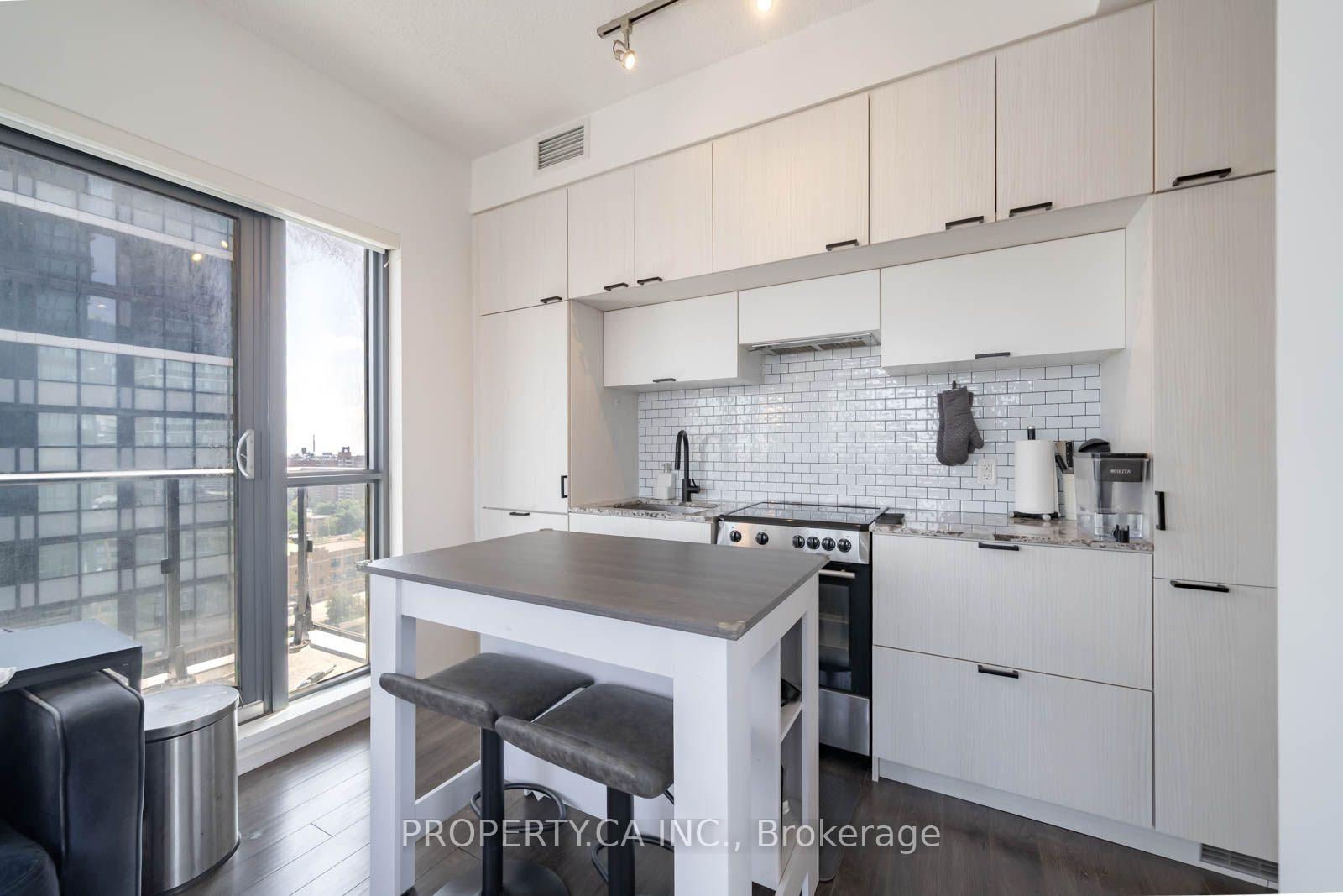 Photo 5 of Unit 1506, 159 Dundas Street E, Toronto, Church-Yonge Corridor — HOMEH