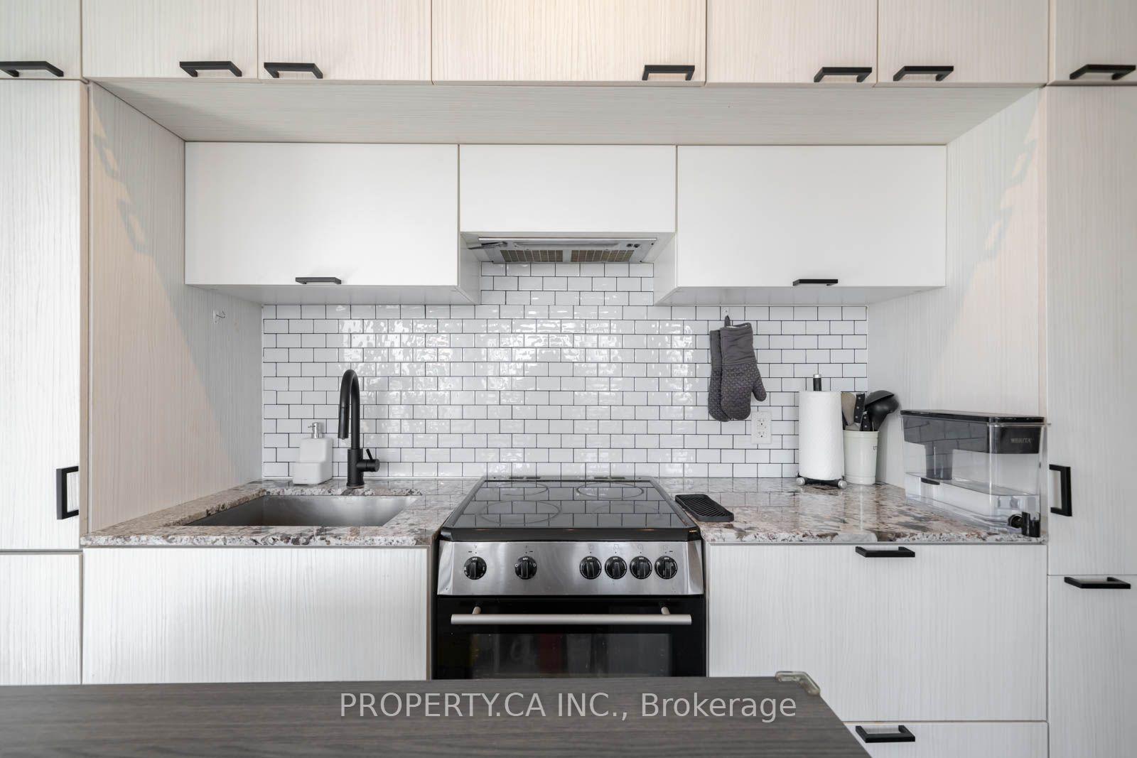 Photo 8 of Unit 1506, 159 Dundas Street E, Toronto, Church-Yonge Corridor — HOMEH