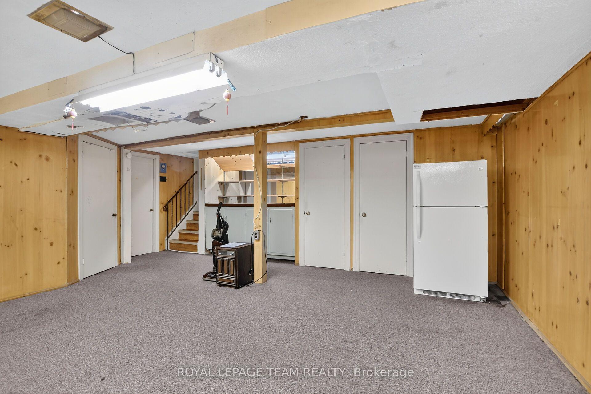 Photo 33 of 961 Kingsmere Avenue, Ottawa, McKellar Heights/Glabar Park — HOMEH
