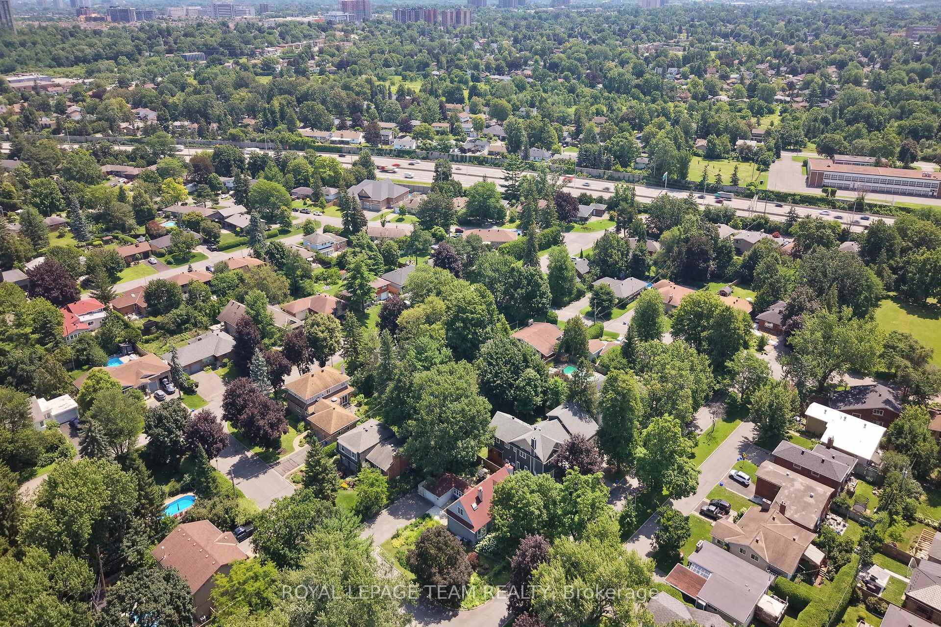 Photo 47 of 961 Kingsmere Avenue, Ottawa, McKellar Heights/Glabar Park — HOMEH