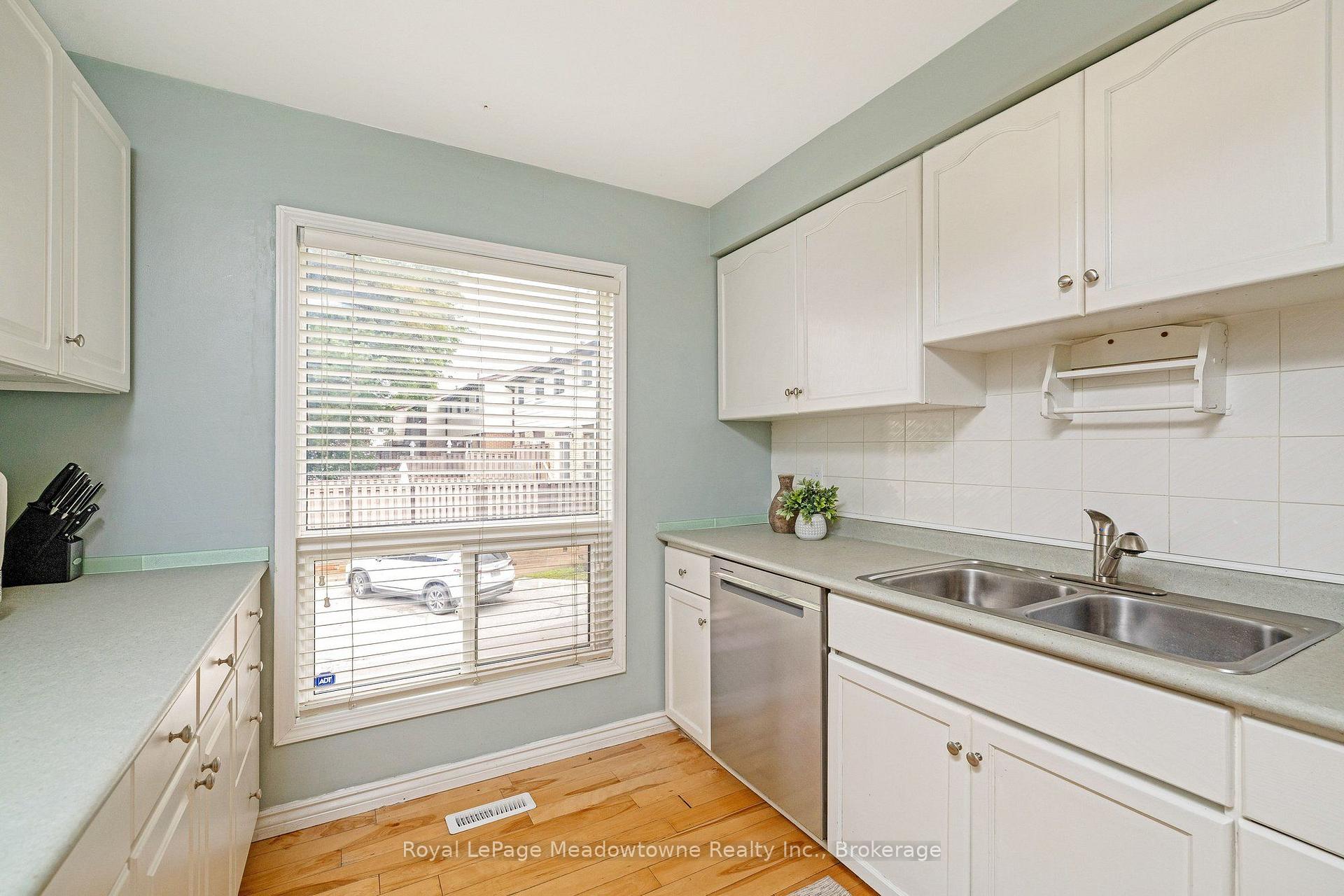 Photo 13 of Unit 4, 481 Pitfield Road, Milton, Dorset Park — HOMEH