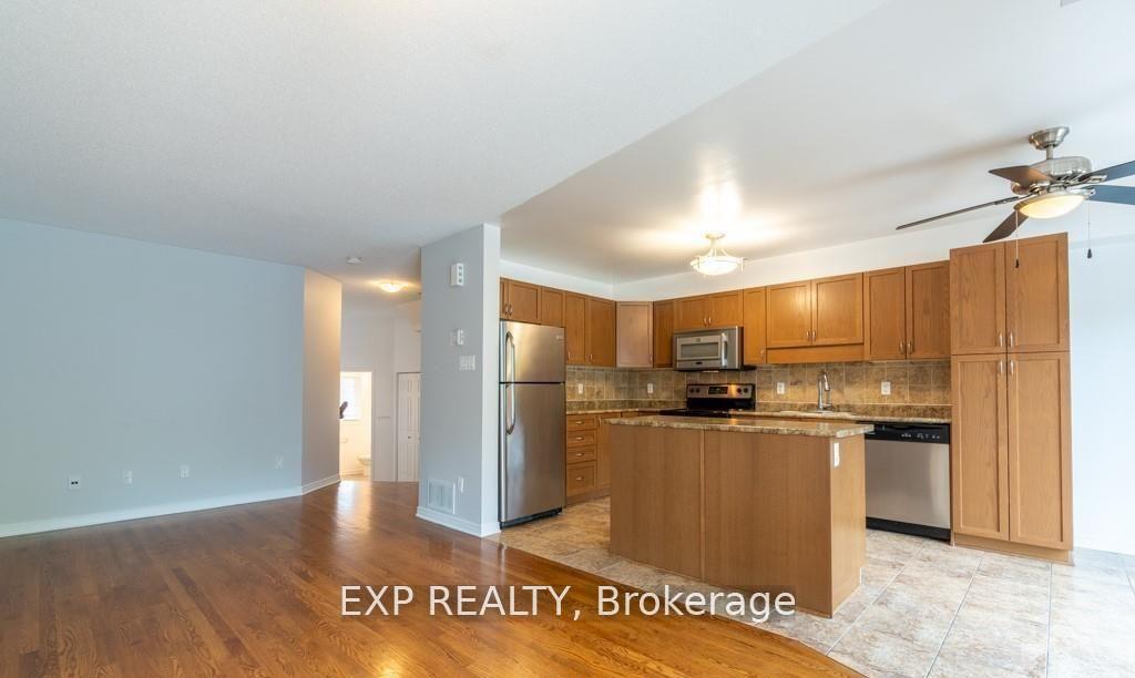 Photo 10 of 282 Macoun Circle, Ottawa, Hunt Club Park/Greenboro — HOMEH