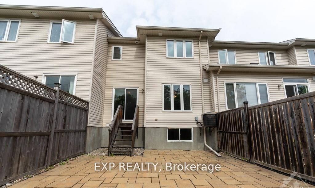 Photo 22 of 282 Macoun Circle, Ottawa, Hunt Club Park/Greenboro — HOMEH