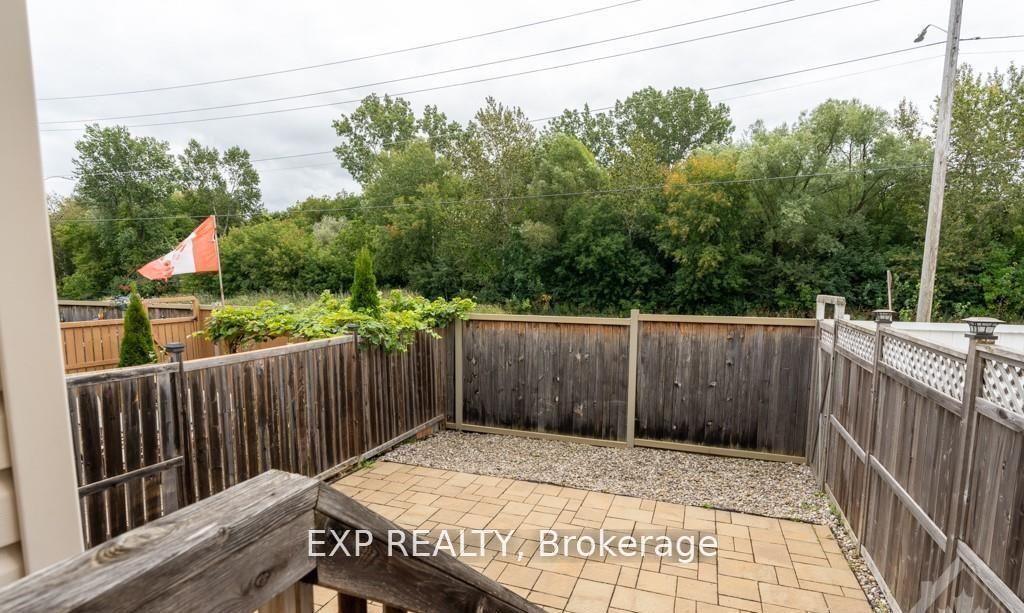 Photo 23 of 282 Macoun Circle, Ottawa, Hunt Club Park/Greenboro — HOMEH