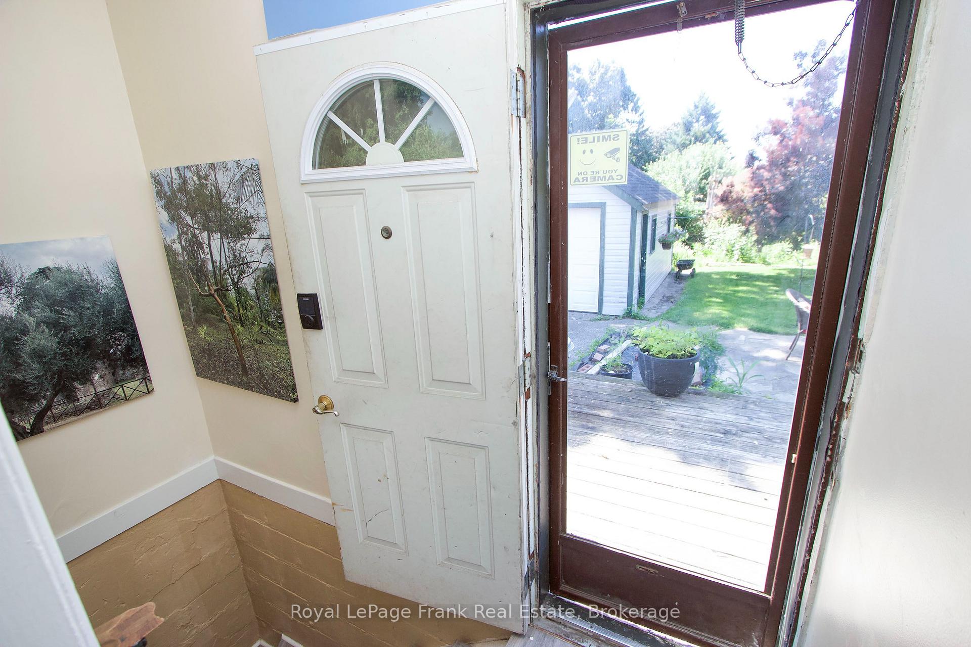Photo 15 of 1074 Simcoe Street S, Oshawa, Lakeview — HOMEH