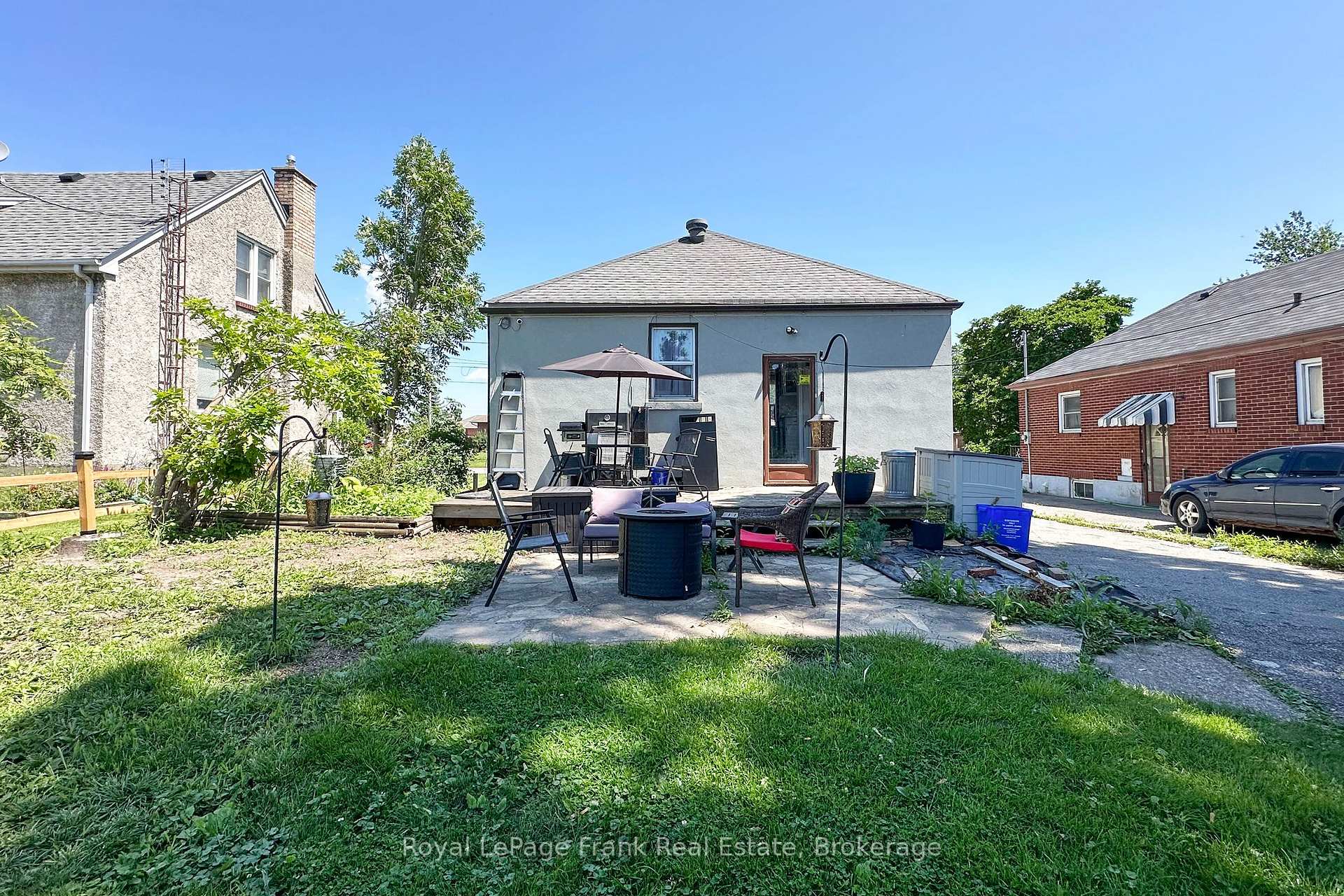 Photo 19 of 1074 Simcoe Street S, Oshawa, Lakeview — HOMEH
