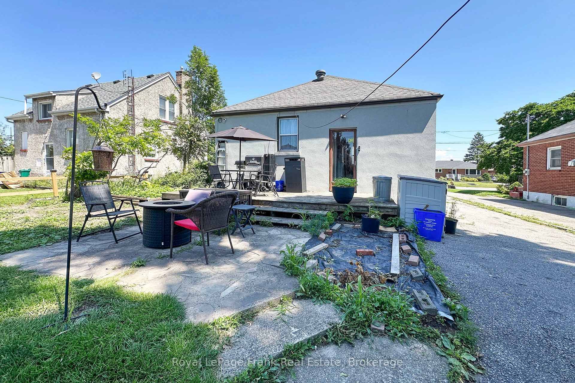 Photo 22 of 1074 Simcoe Street S, Oshawa, Lakeview — HOMEH