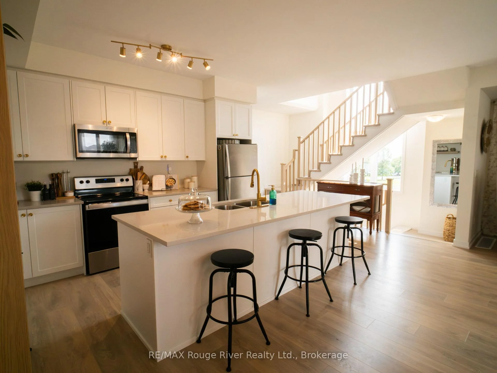 Photo 12 of Unit 19, 160 Densmore Road W, Cobourg — HOMEH