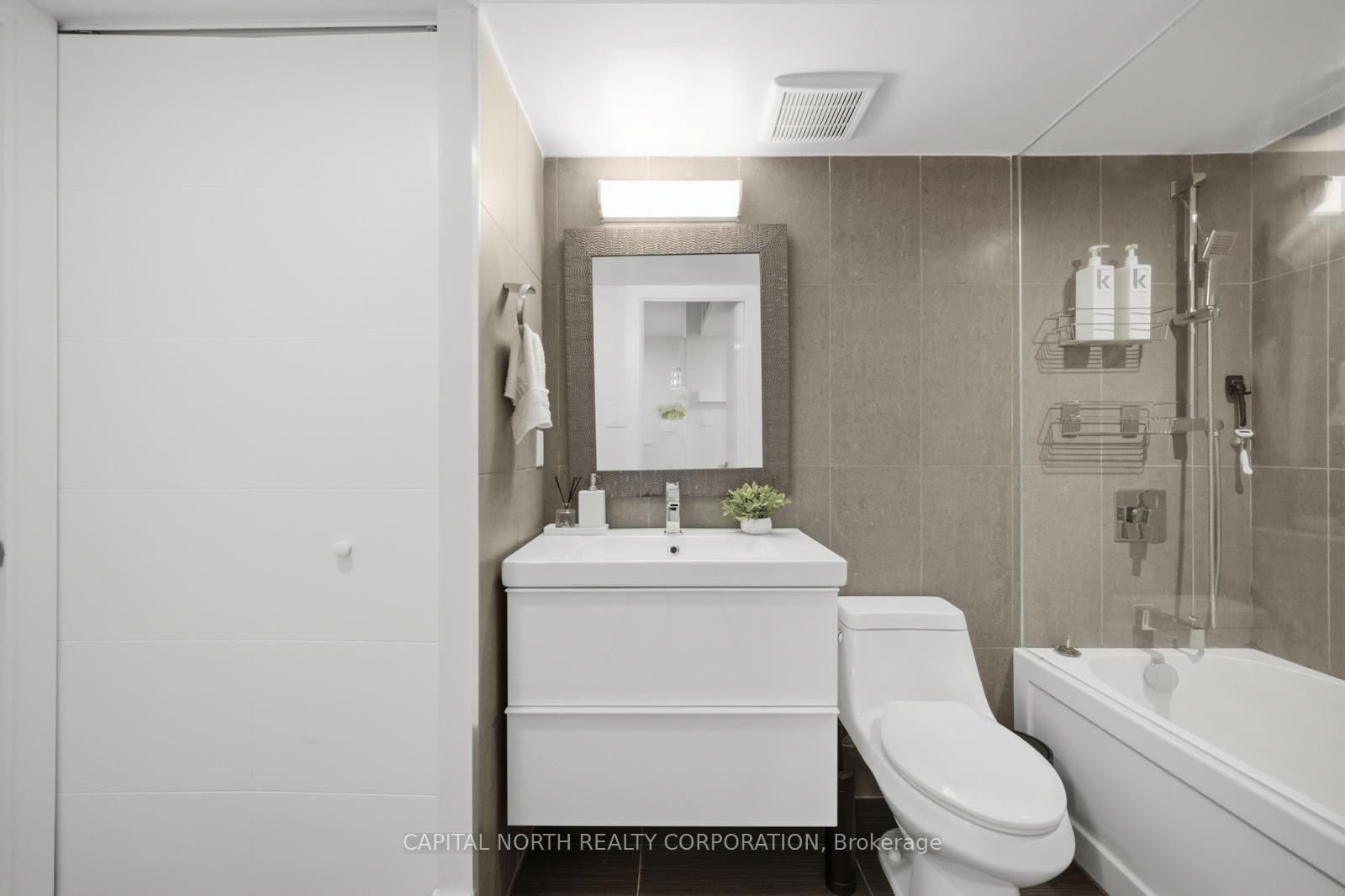 Photo 23 of Unit 610, 1001 Bay Street, Toronto, Bay Street Corridor — HOMEH