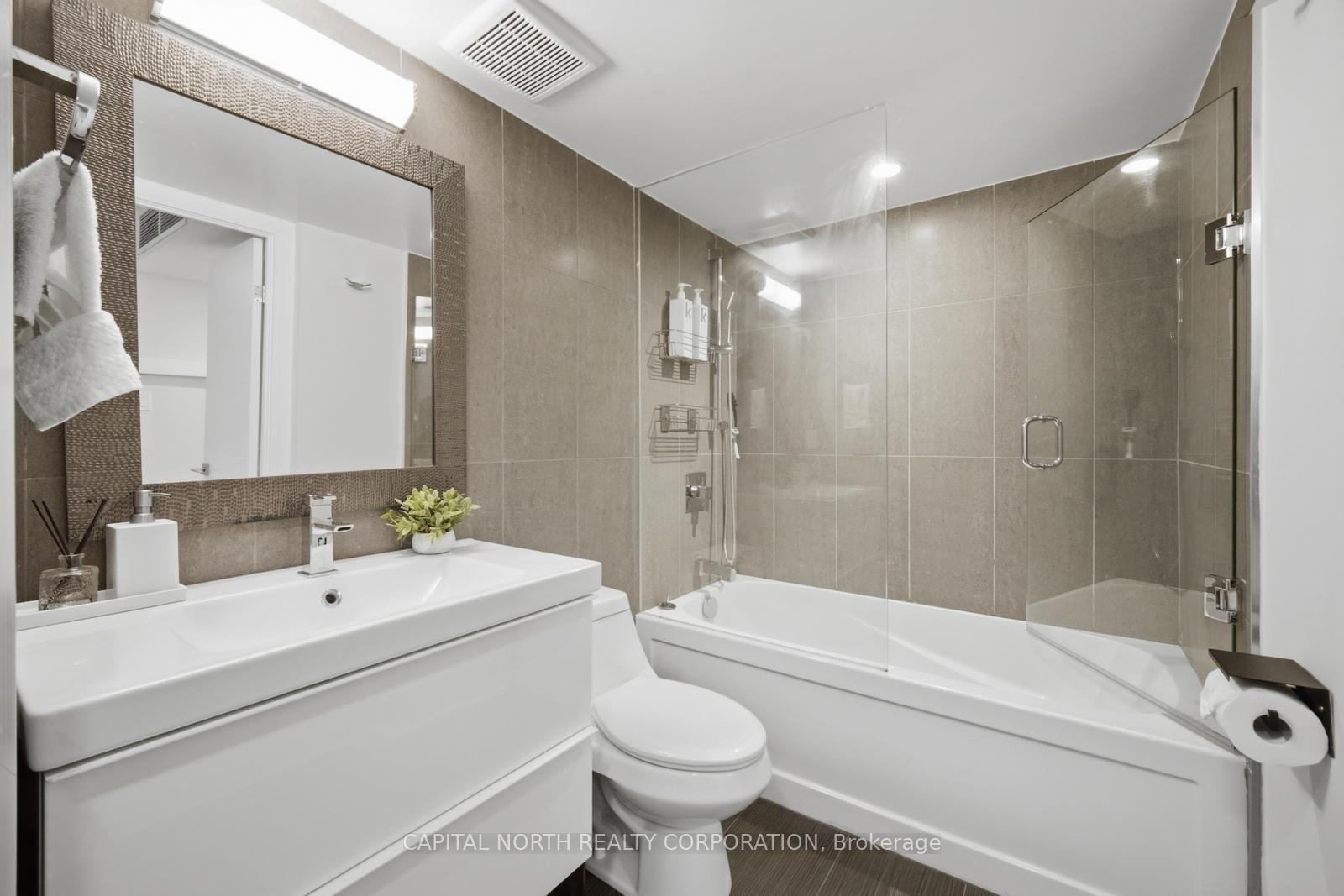Photo 24 of Unit 610, 1001 Bay Street, Toronto, Bay Street Corridor — HOMEH