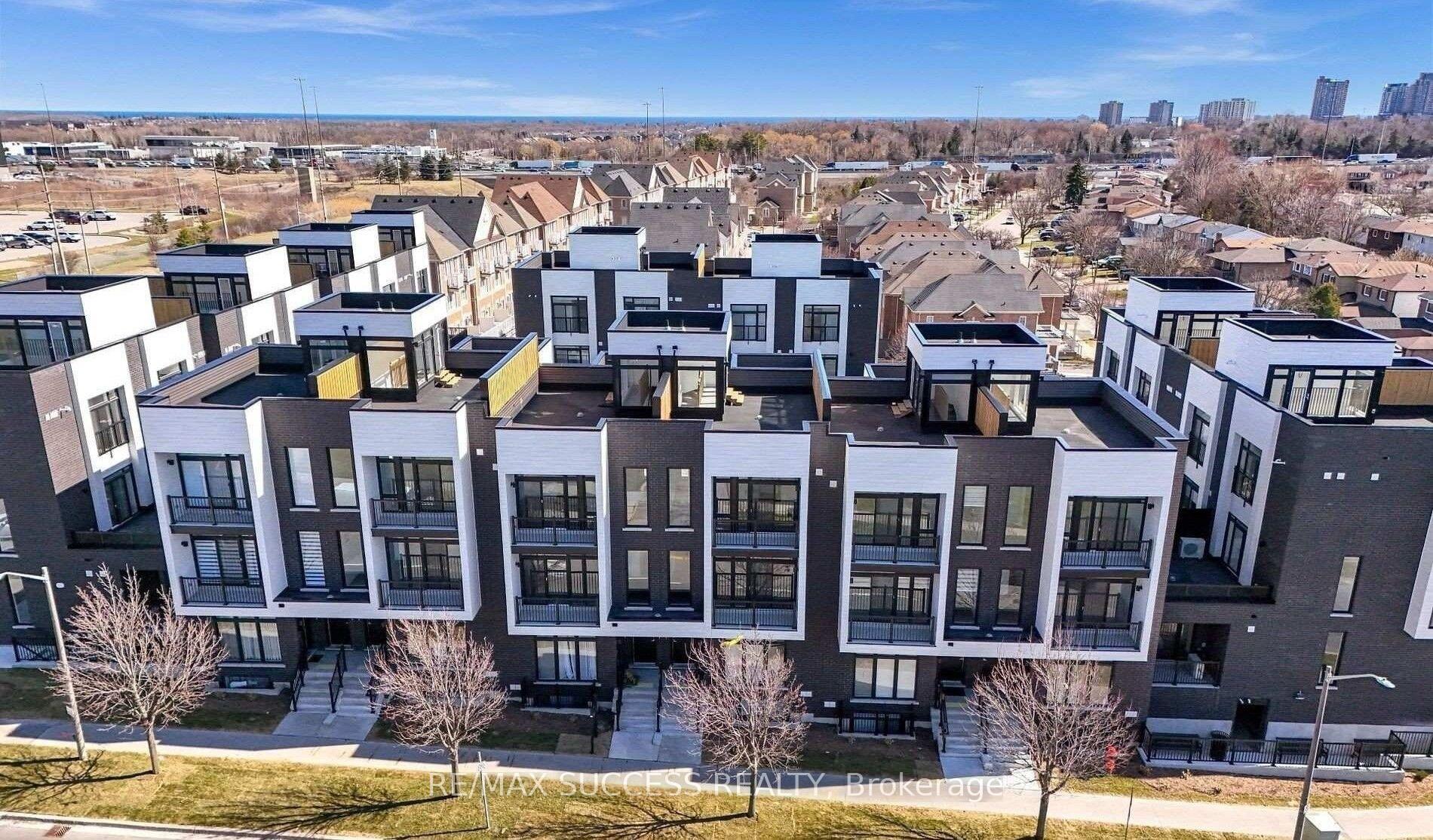 Photo 1 of Unit 18, 188 Angus Drive, Ajax, Central — HOMEH