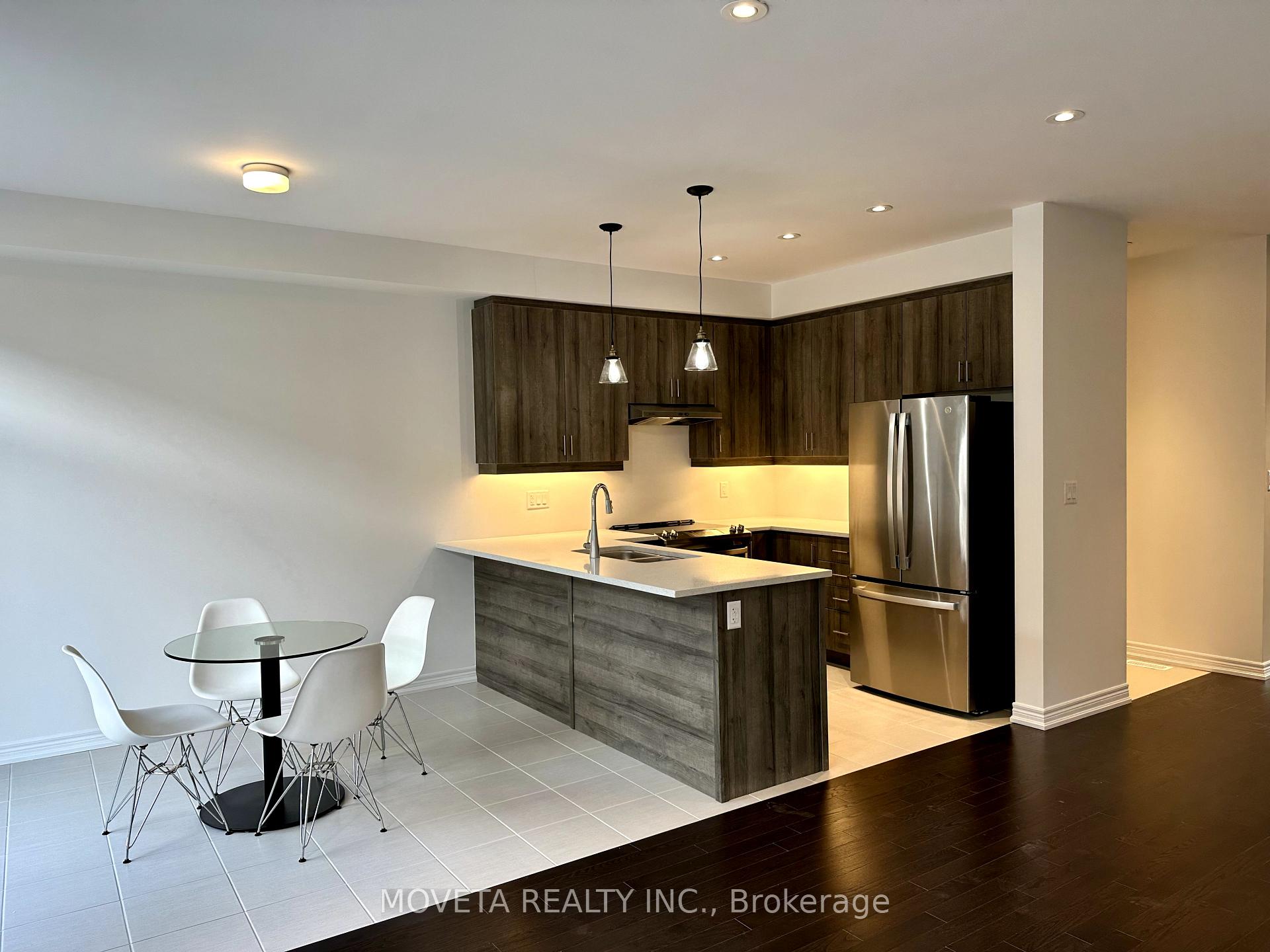 Photo 14 of 13 Milady Crescent, Barrie, Rural Barrie Southeast — HOMEH