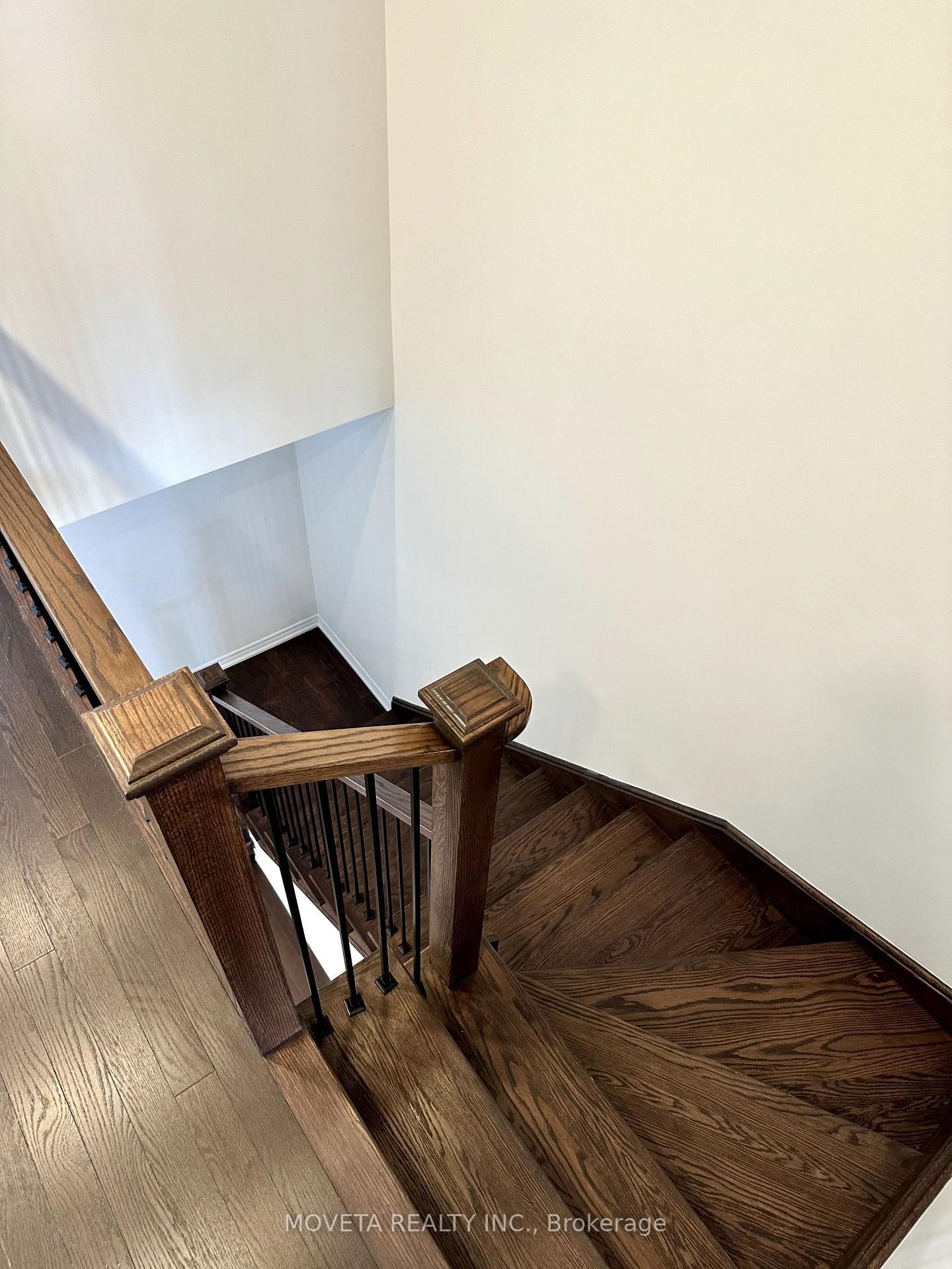 Photo 20 of 13 Milady Crescent, Barrie, Rural Barrie Southeast — HOMEH