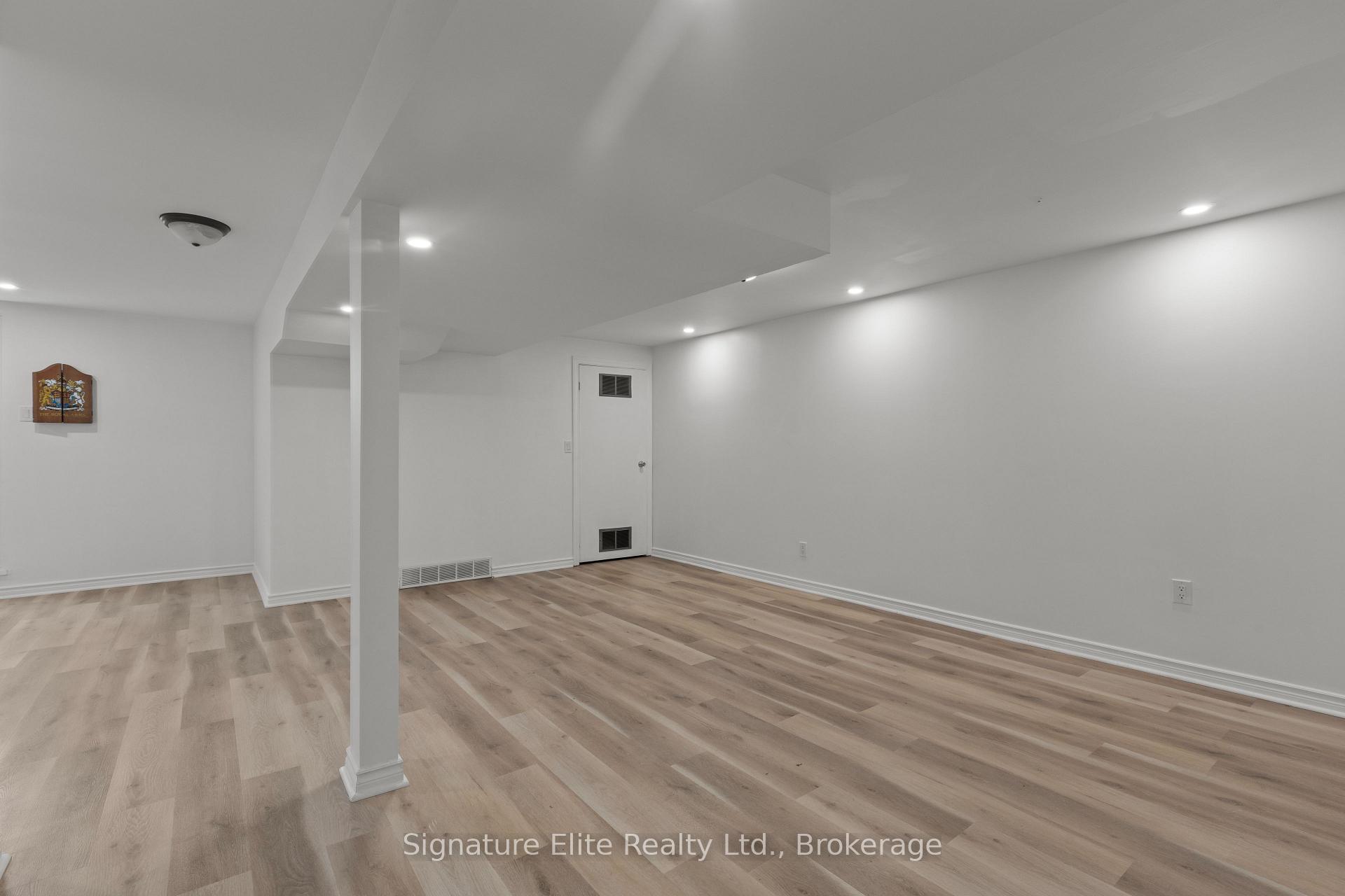 Photo 15 of 214 Livingston Avenue, Grimsby, Grimsby West — HOMEH