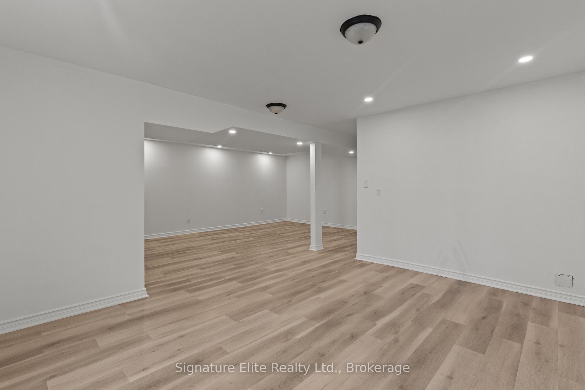 Photo 16 of 214 Livingston Avenue, Grimsby, Grimsby West — HOMEH
