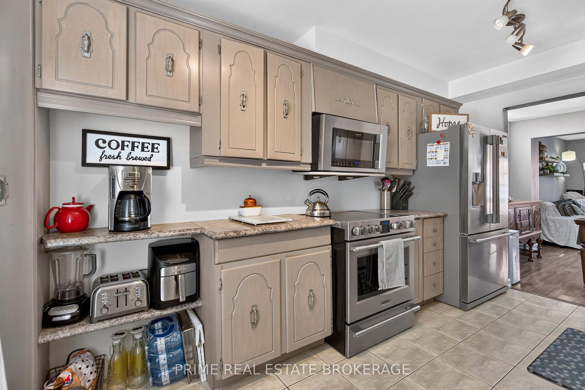 Photo 6 of Unit 122, 500 Osgoode Drive, London, South Y — HOMEH