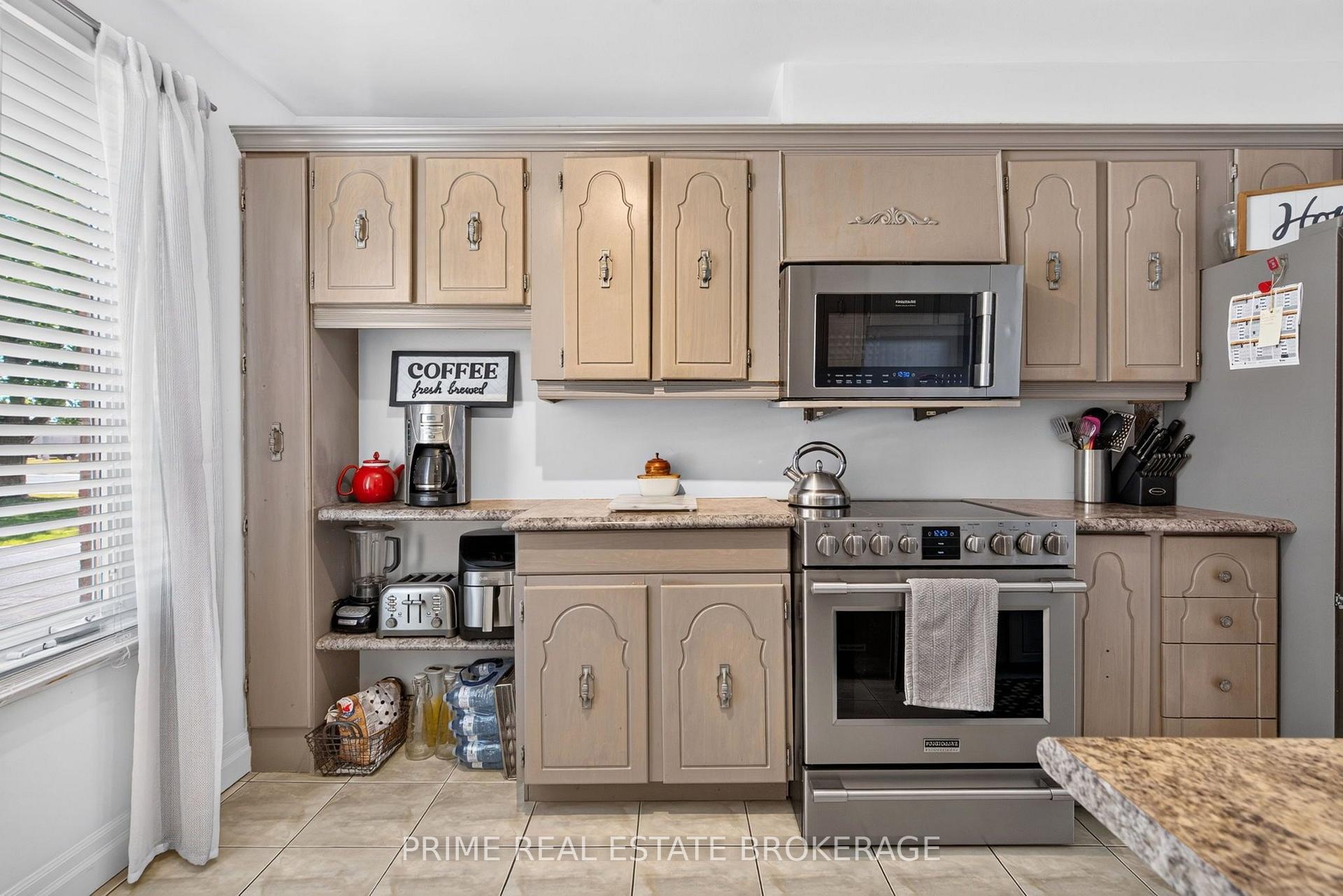 Photo 7 of Unit 122, 500 Osgoode Drive, London, South Y — HOMEH