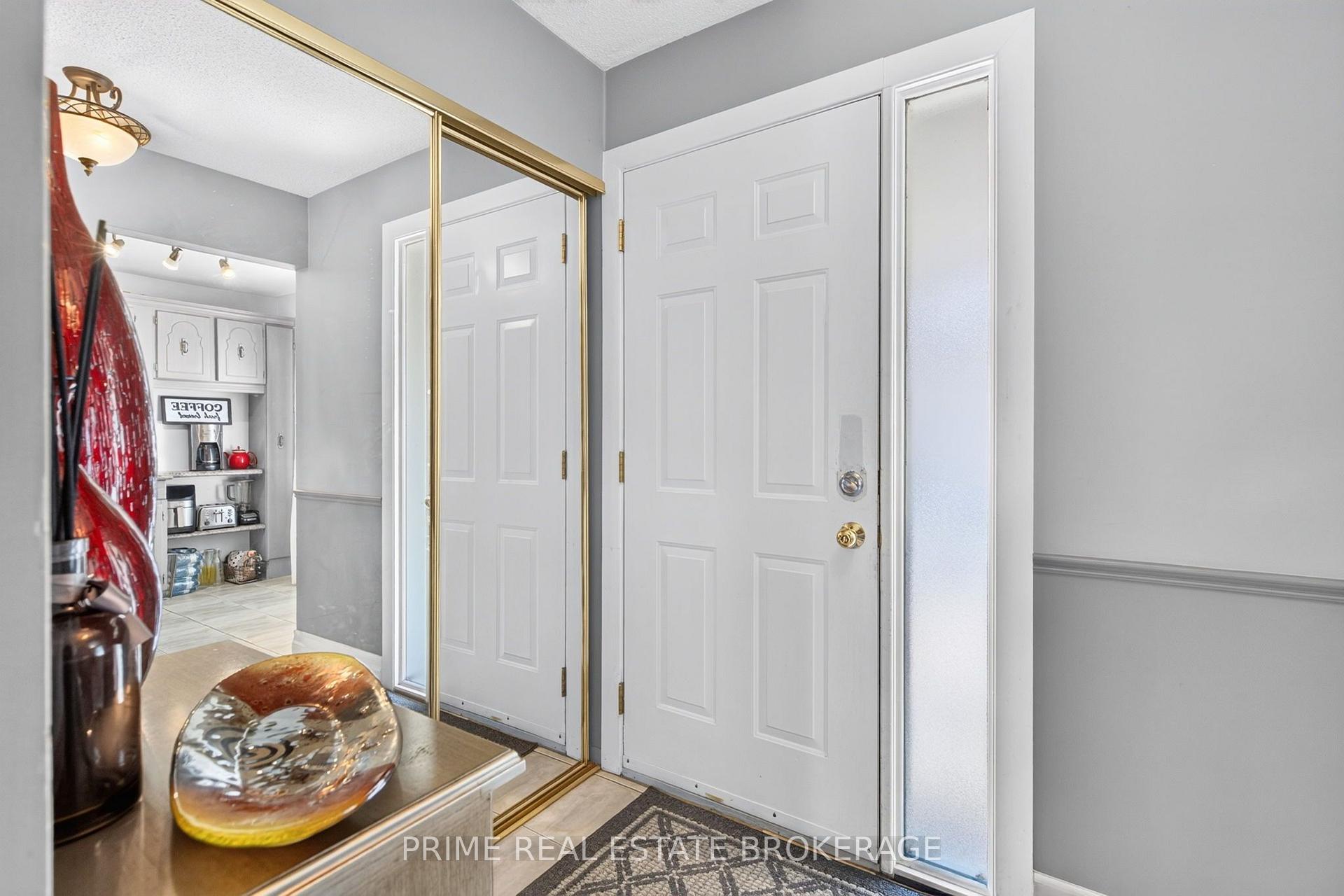 Photo 5 of Unit 122, 500 Osgoode Drive, London, South Y — HOMEH