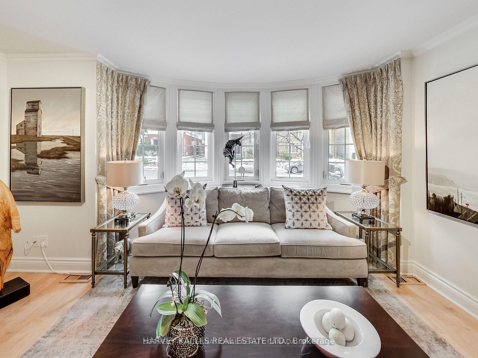 Photo 5 of Unit Main, 9 Highbourne Road, Toronto, Yonge-St. Clair — HOMEH
