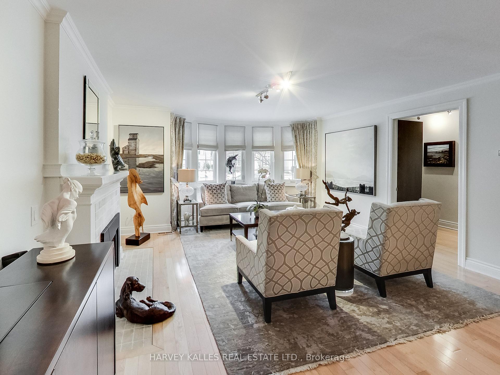 Photo 7 of Unit Main, 9 Highbourne Road, Toronto, Yonge-St. Clair — HOMEH