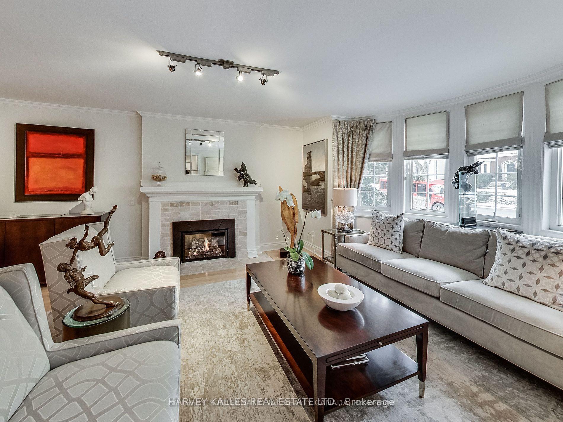 Photo 8 of Unit Main, 9 Highbourne Road, Toronto, Yonge-St. Clair — HOMEH