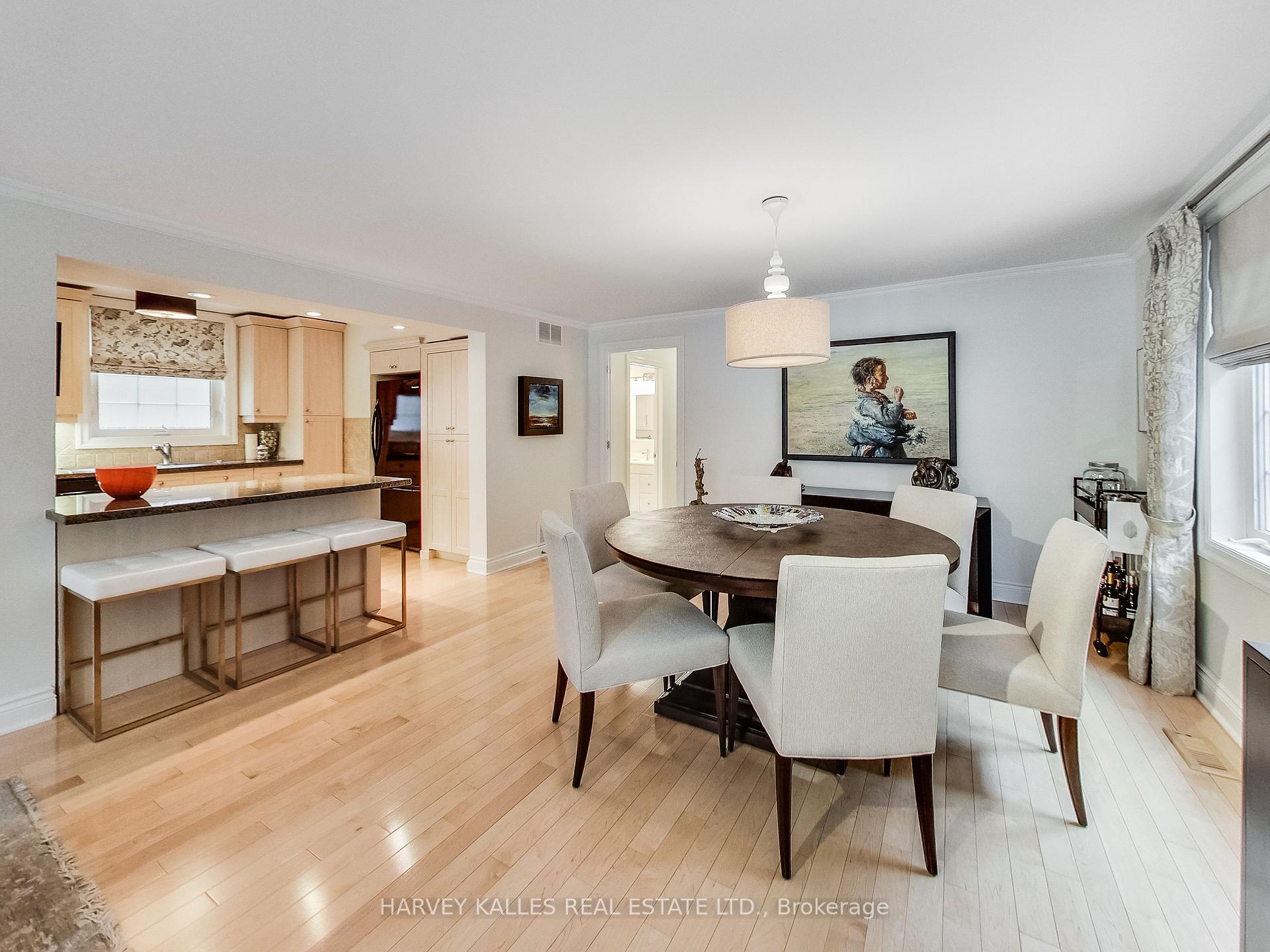 Photo 12 of Unit Main, 9 Highbourne Road, Toronto, Yonge-St. Clair — HOMEH