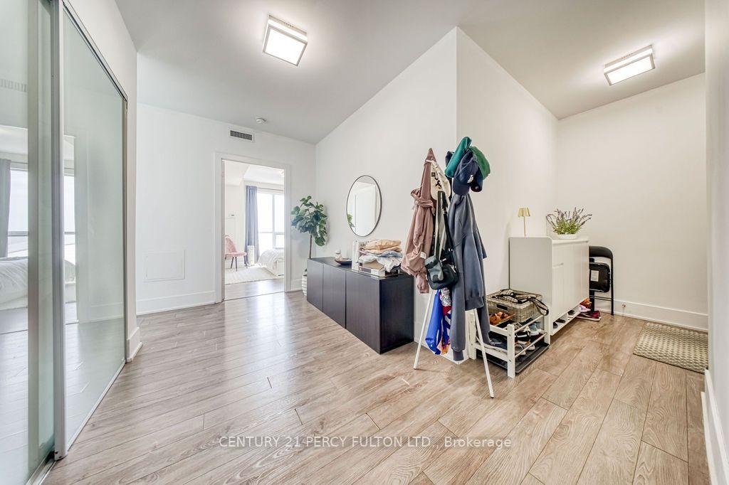 Photo 7 of Unit 2811, 300 Front Street W, Toronto, Waterfront Communities — HOMEH