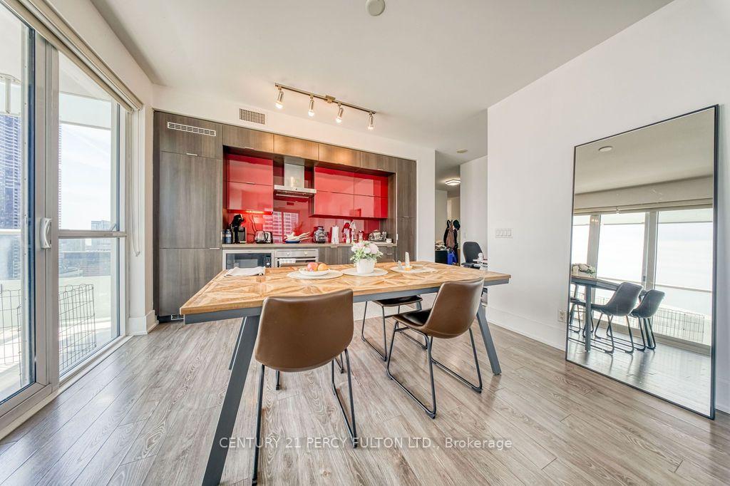 Photo 11 of Unit 2811, 300 Front Street W, Toronto, Waterfront Communities — HOMEH