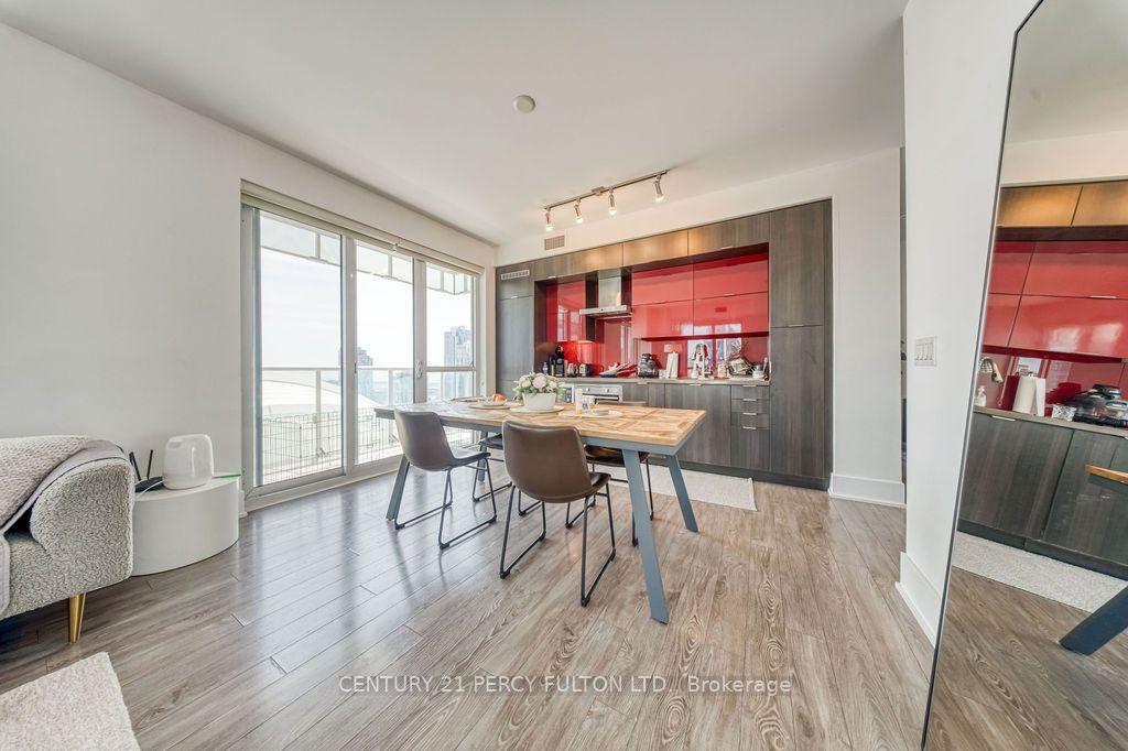 Photo 12 of Unit 2811, 300 Front Street W, Toronto, Waterfront Communities — HOMEH
