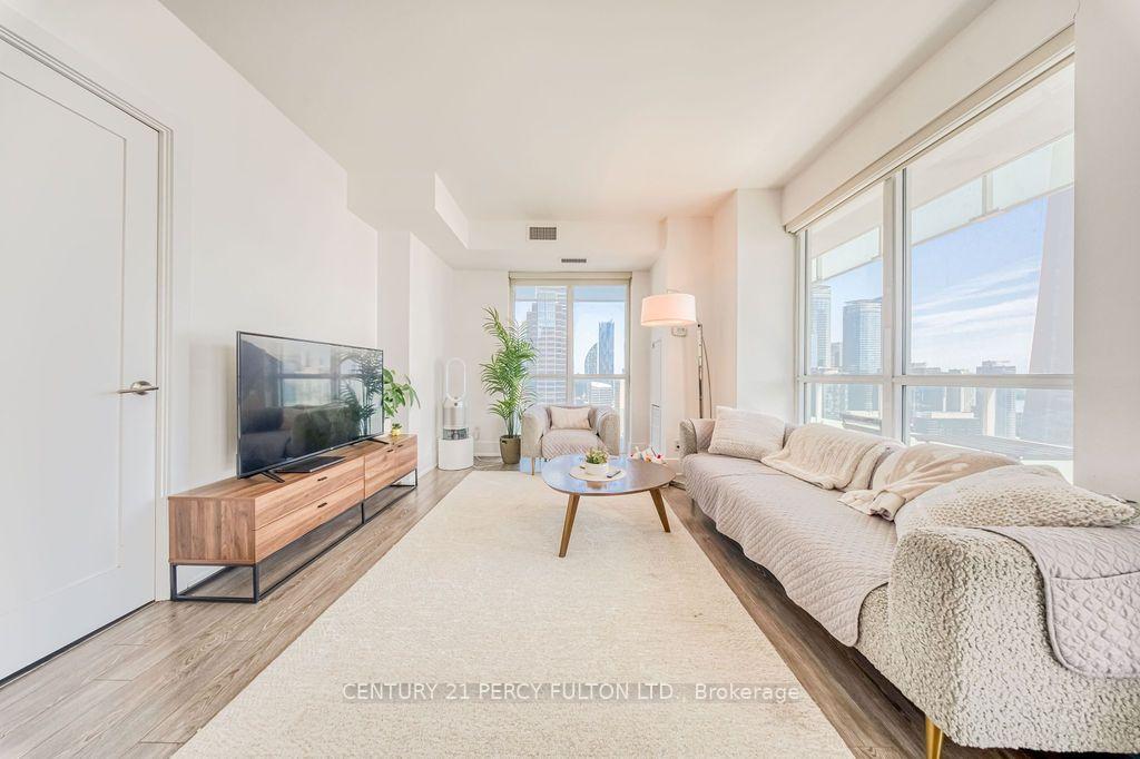 Photo 14 of Unit 2811, 300 Front Street W, Toronto, Waterfront Communities — HOMEH