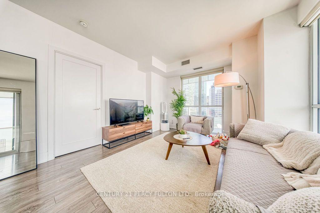 Photo 15 of Unit 2811, 300 Front Street W, Toronto, Waterfront Communities — HOMEH
