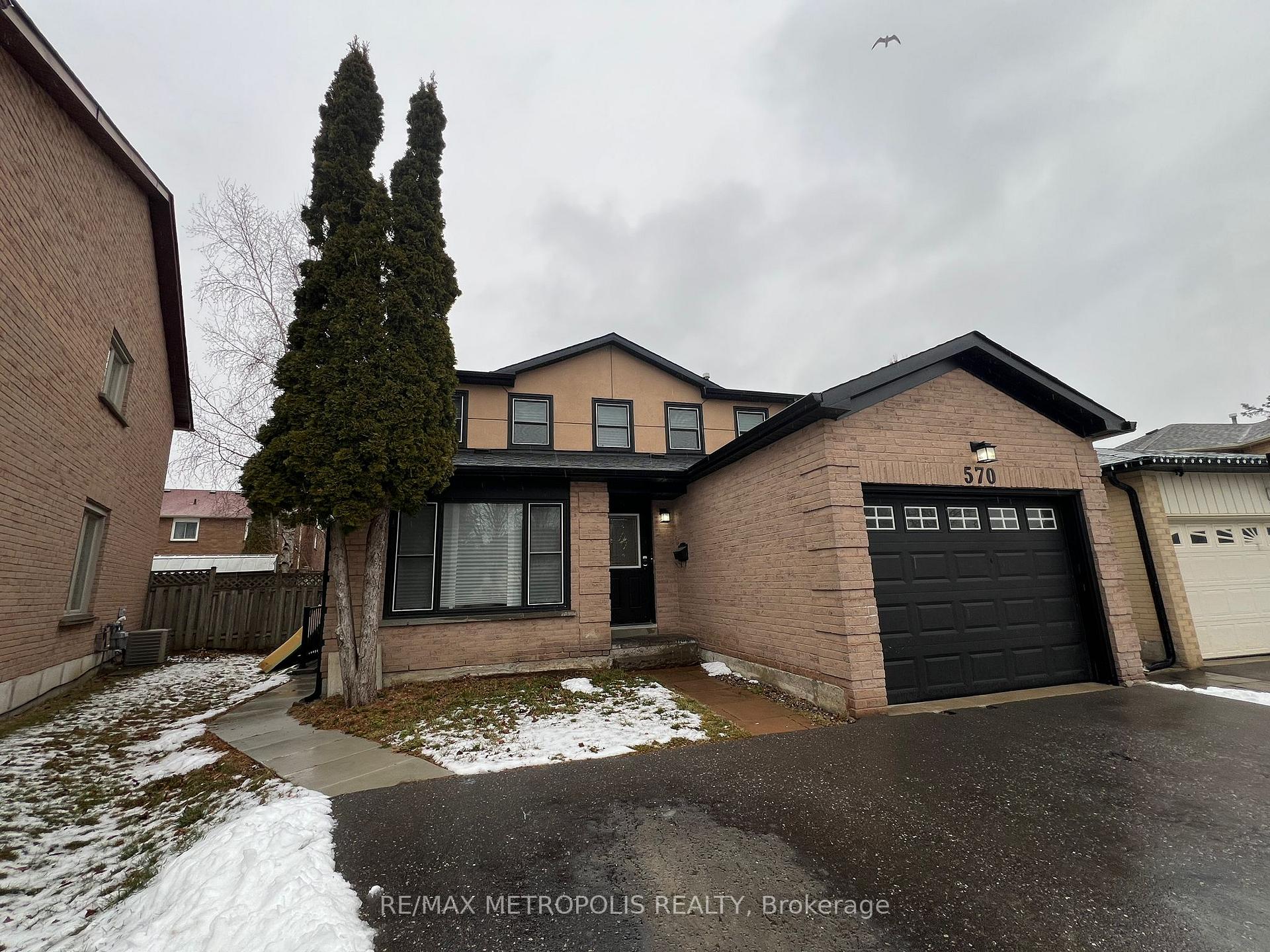 Photo 2 of Unit BSMT, 570 Springview Drive, Pickering, Amberlea — HOMEH