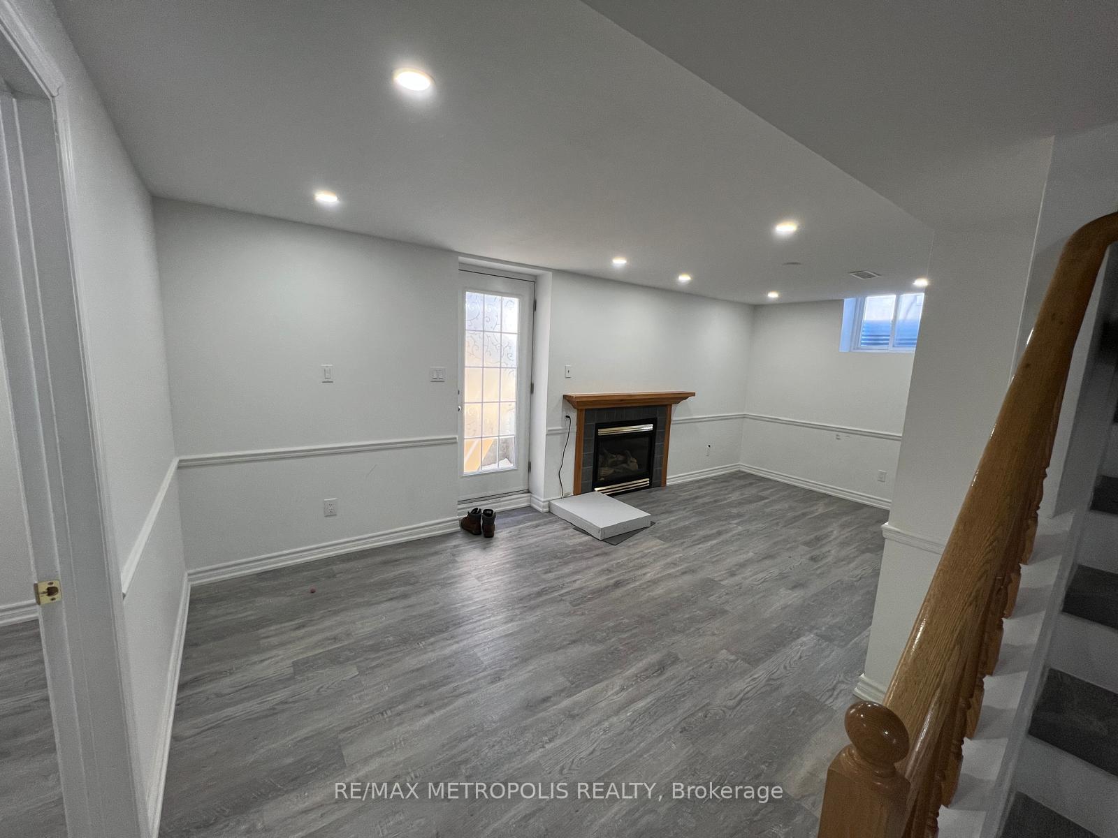 Photo 7 of Unit BSMT, 570 Springview Drive, Pickering, Amberlea — HOMEH