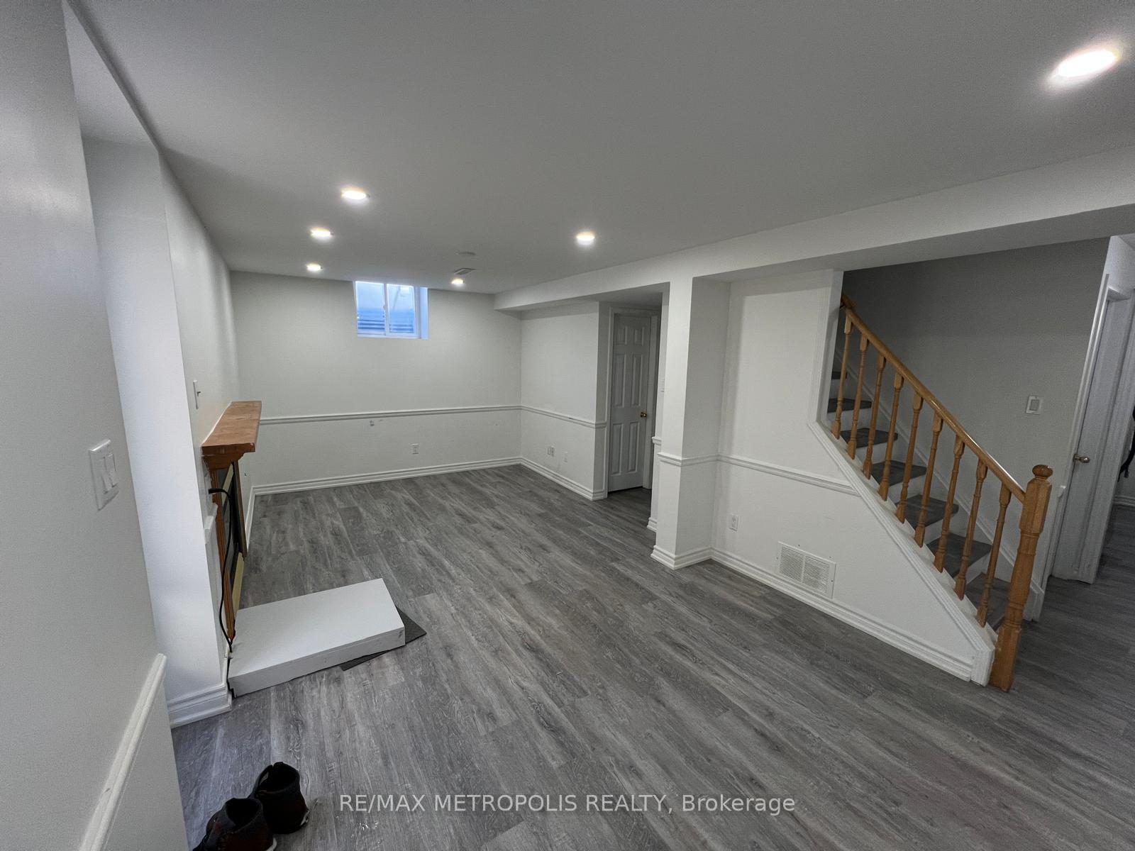 Photo 11 of Unit BSMT, 570 Springview Drive, Pickering, Amberlea — HOMEH