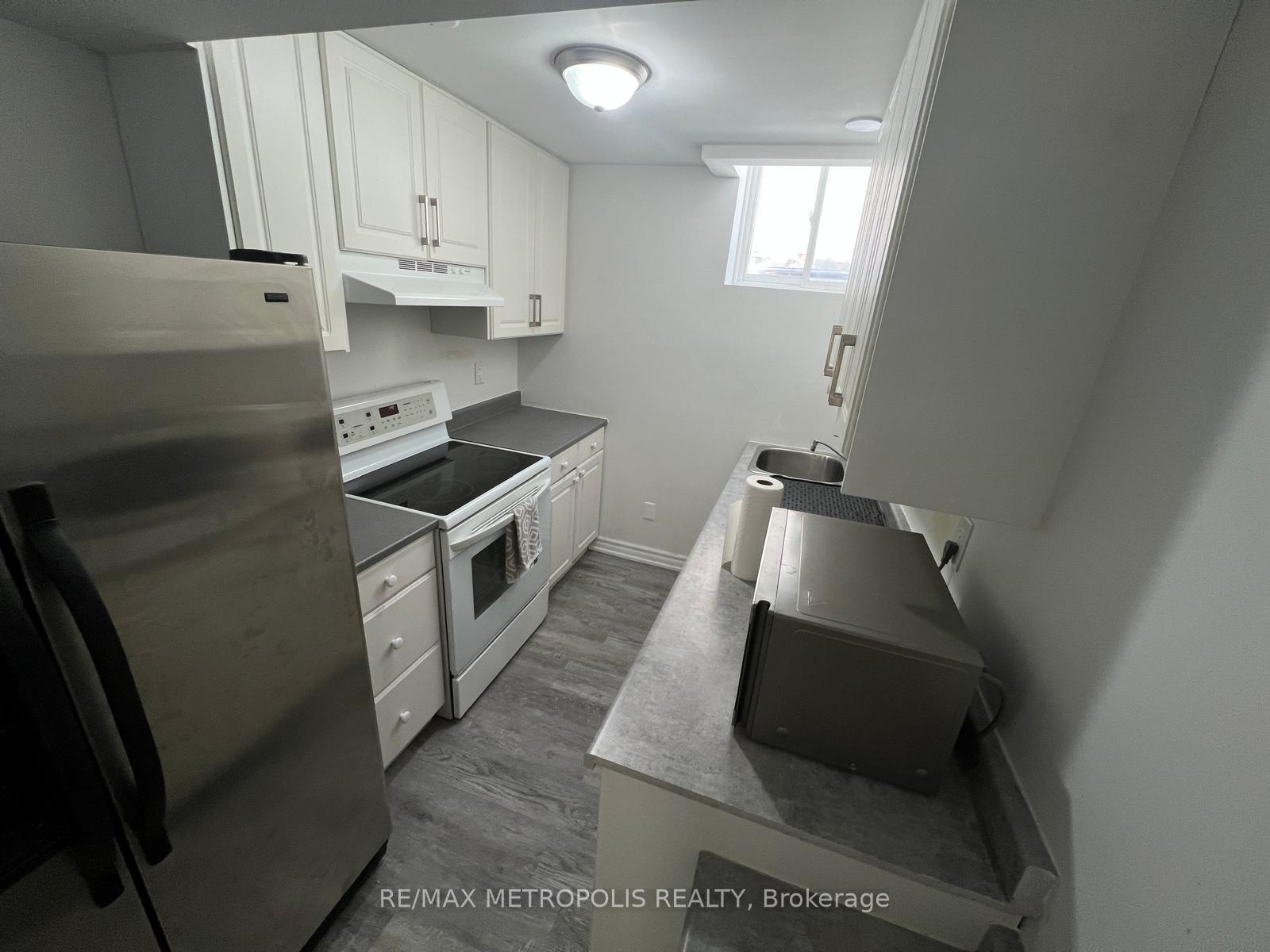 Photo 17 of Unit BSMT, 570 Springview Drive, Pickering, Amberlea — HOMEH
