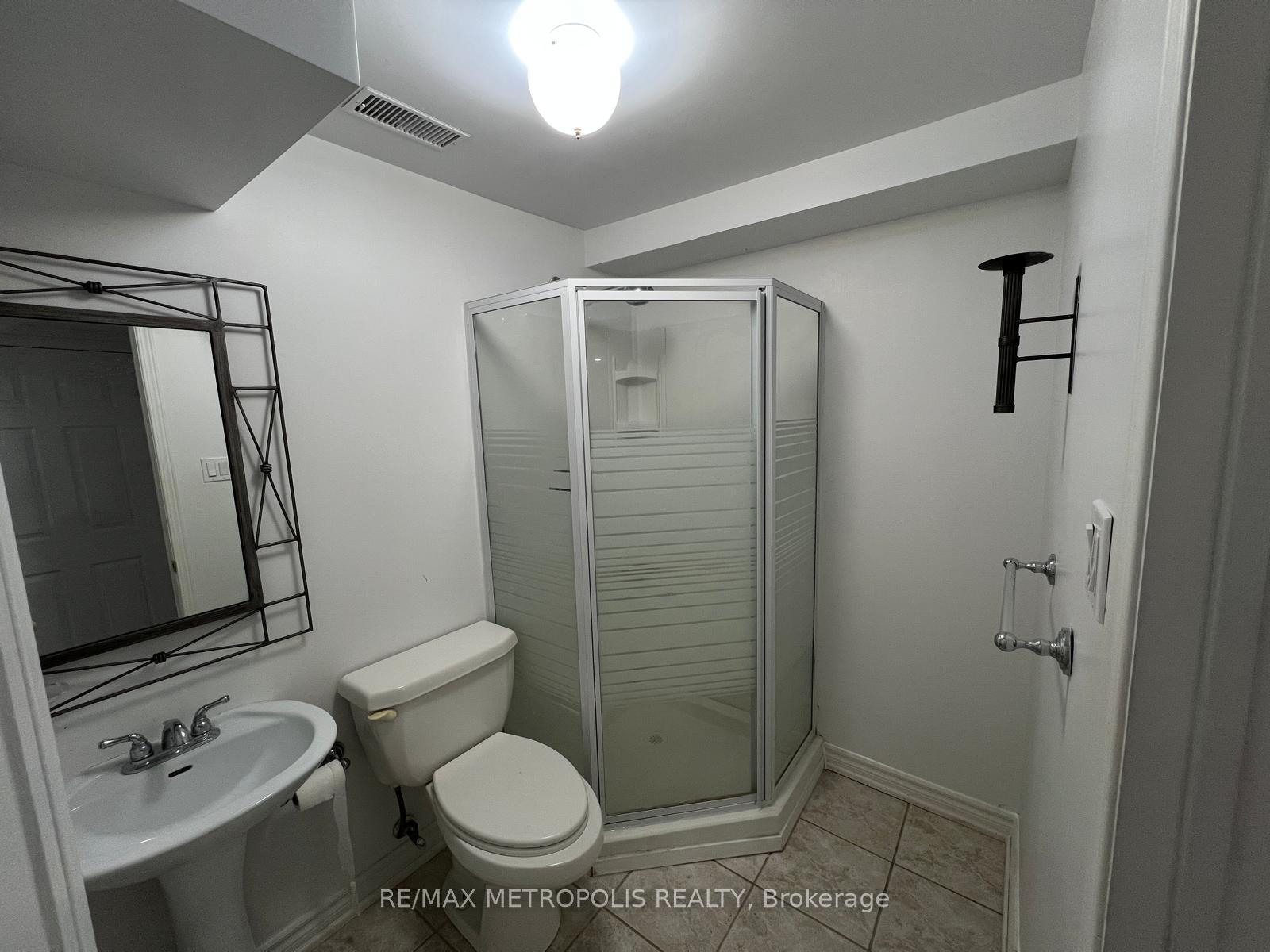 Photo 35 of Unit BSMT, 570 Springview Drive, Pickering, Amberlea — HOMEH