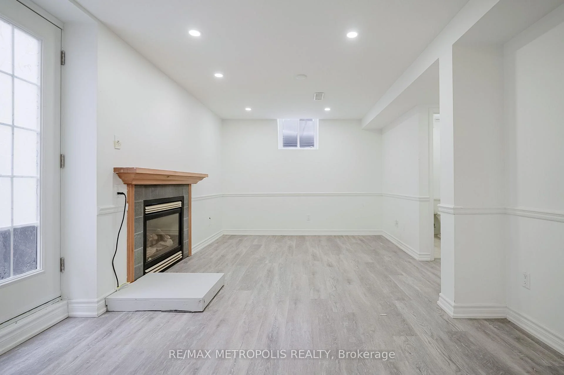 Photo 14 of Unit BSMT, 570 Springview Drive, Pickering, Amberlea — HOMEH
