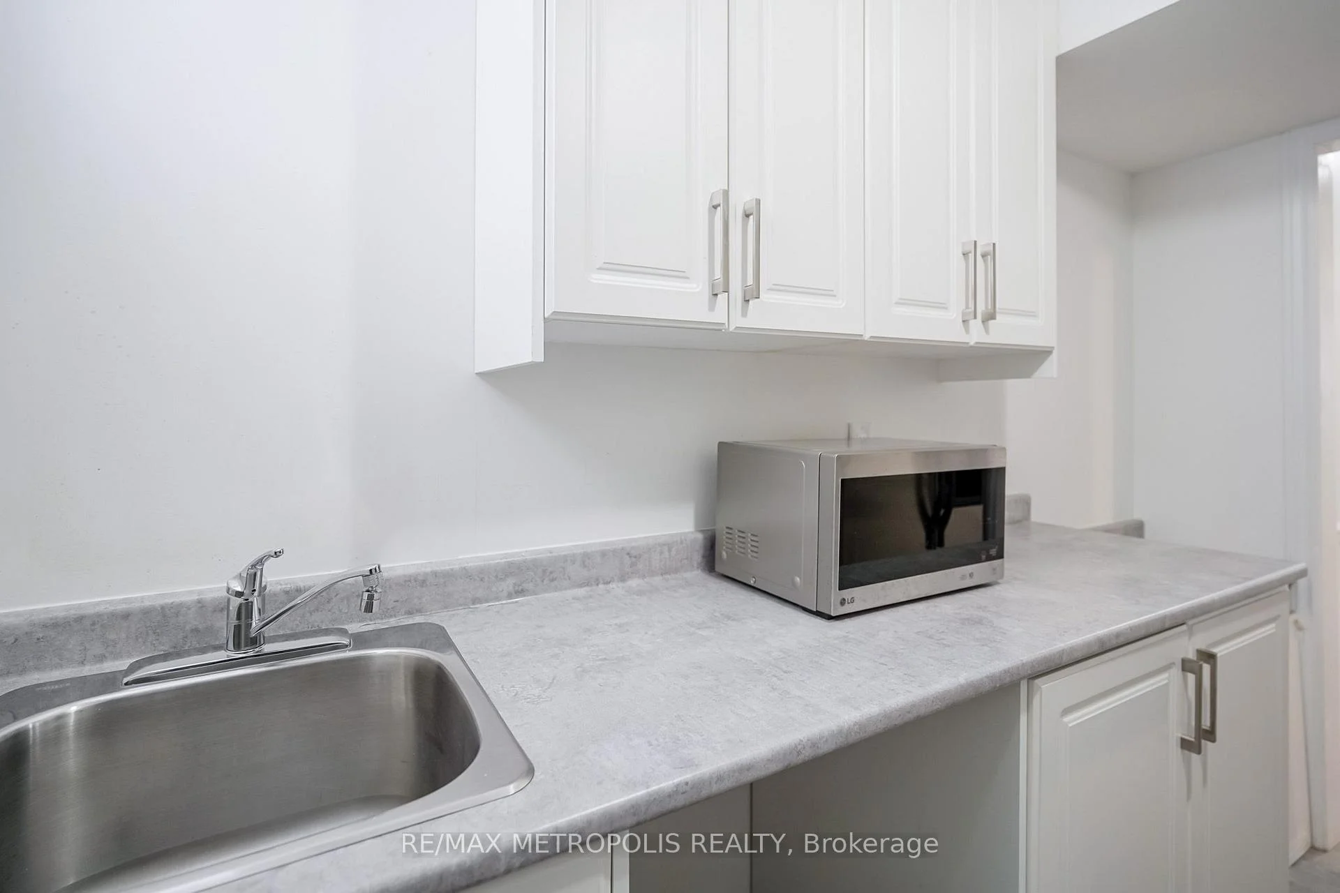 Photo 28 of Unit BSMT, 570 Springview Drive, Pickering, Amberlea — HOMEH
