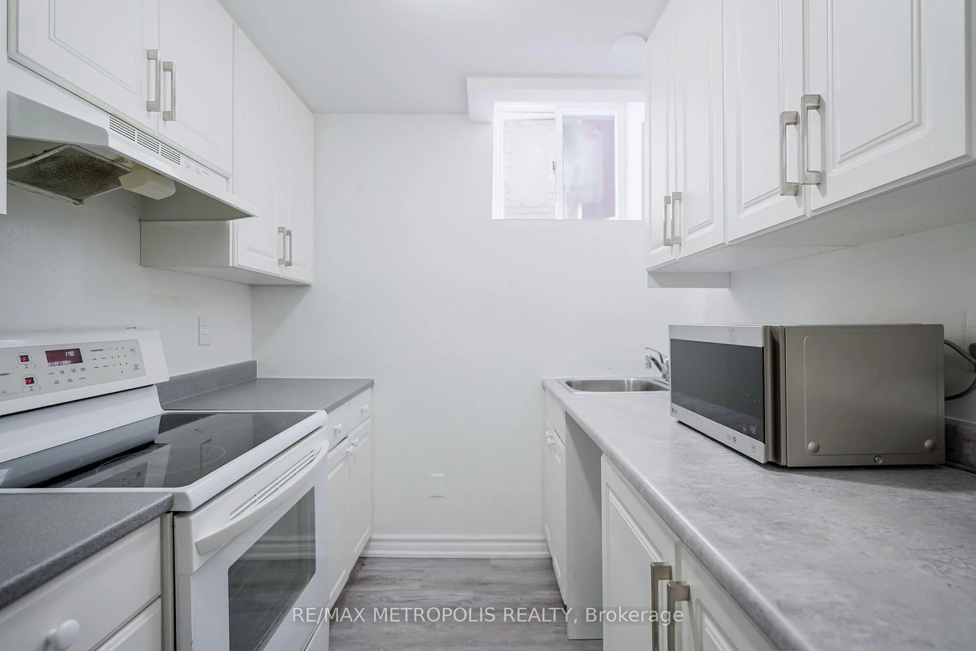 Photo 32 of Unit BSMT, 570 Springview Drive, Pickering, Amberlea — HOMEH