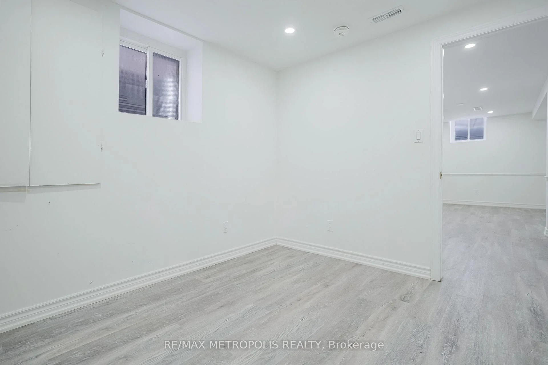 Photo 38 of Unit BSMT, 570 Springview Drive, Pickering, Amberlea — HOMEH