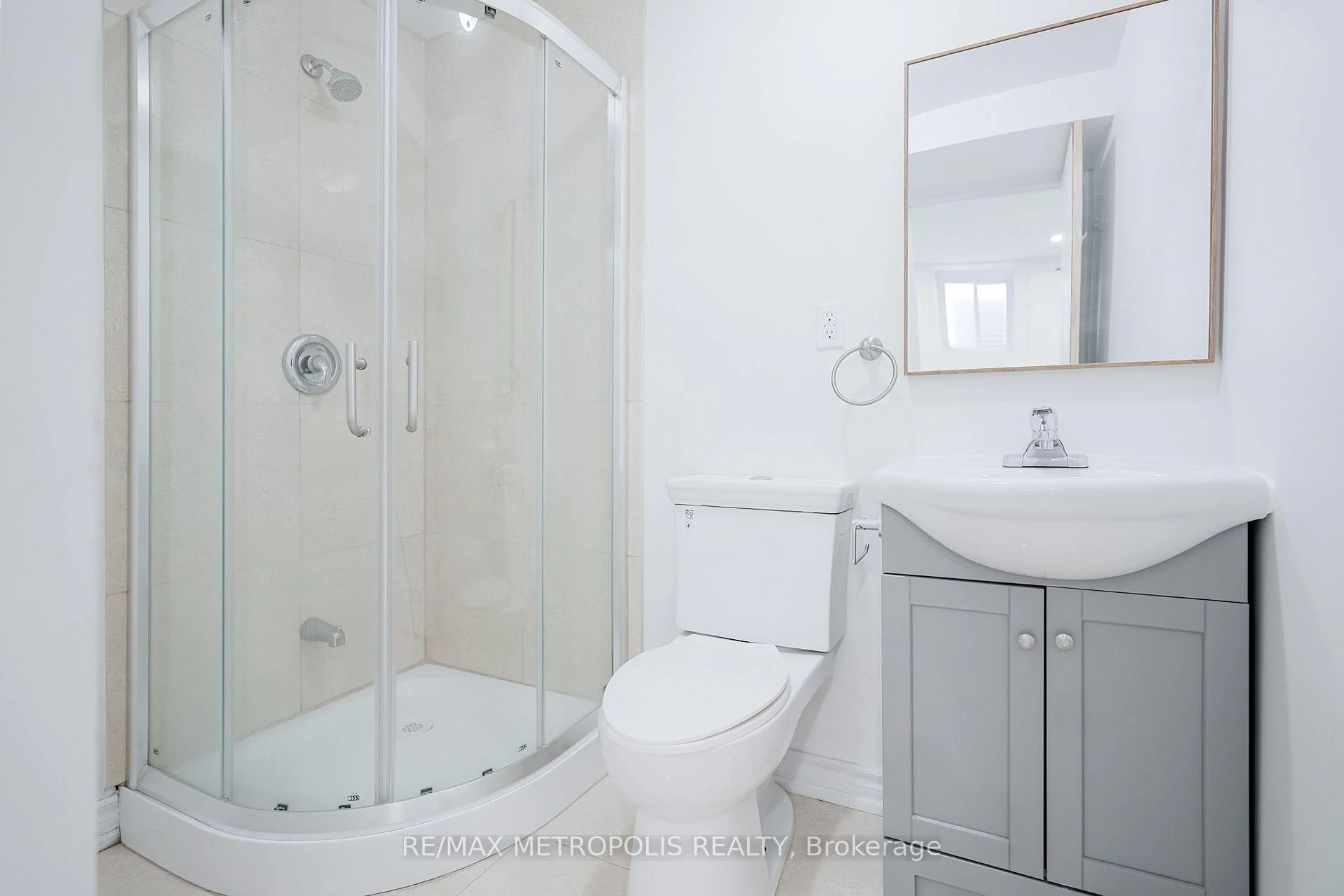 Photo 42 of Unit BSMT, 570 Springview Drive, Pickering, Amberlea — HOMEH