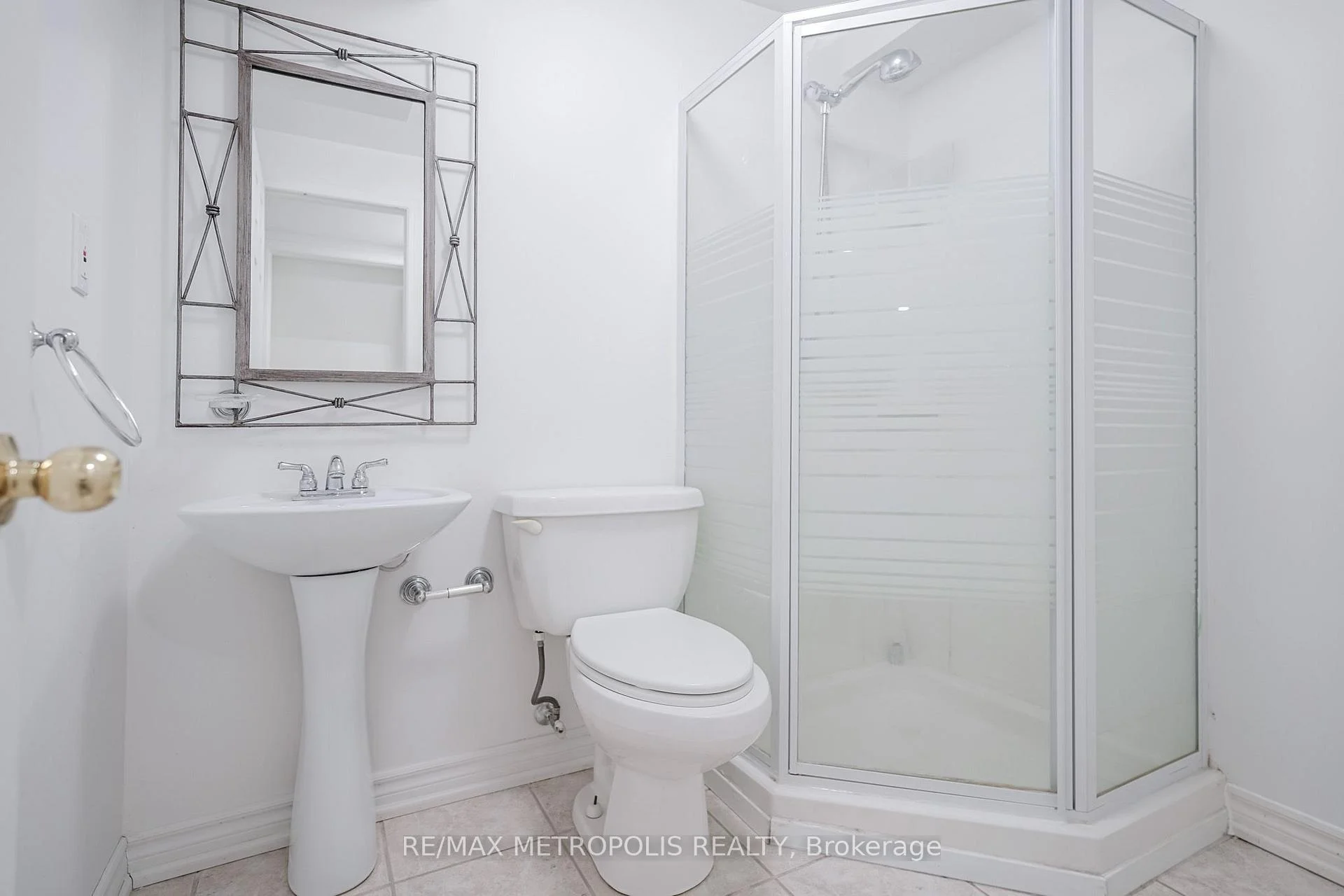 Photo 47 of Unit BSMT, 570 Springview Drive, Pickering, Amberlea — HOMEH