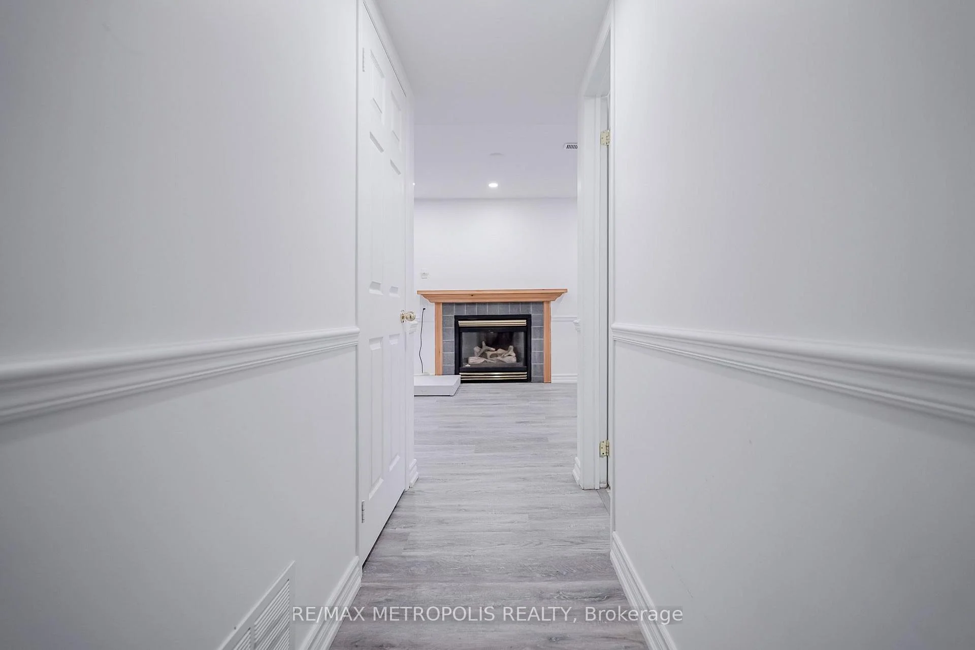Photo 48 of Unit BSMT, 570 Springview Drive, Pickering, Amberlea — HOMEH